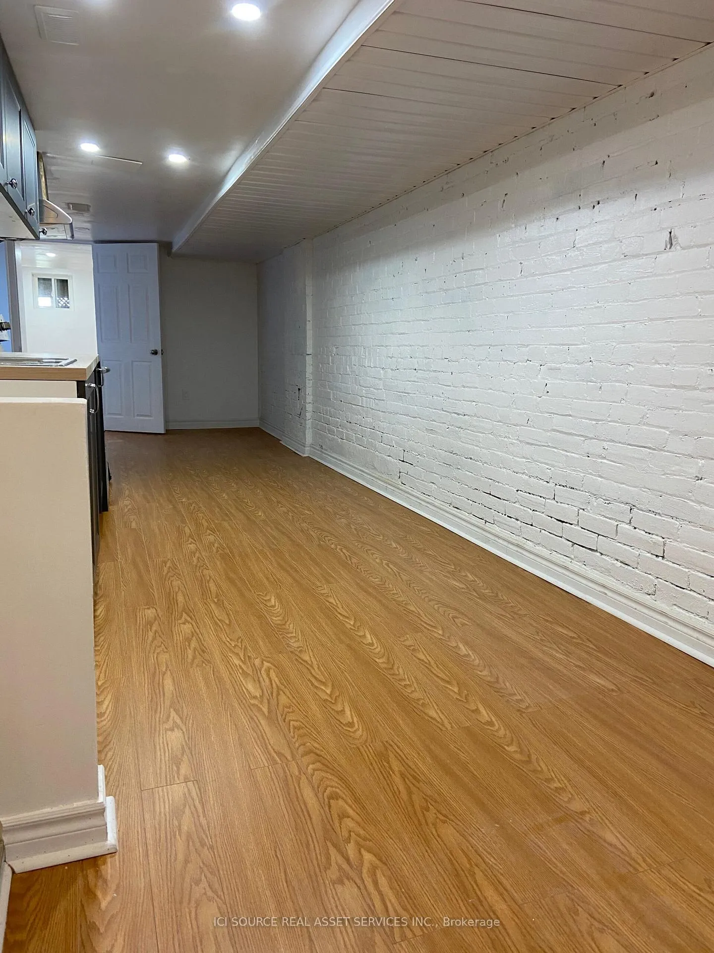 Photo 4 of Unit 3, 721 Shaw Street, Toronto, Palmerston-Little Italy — HOMEH