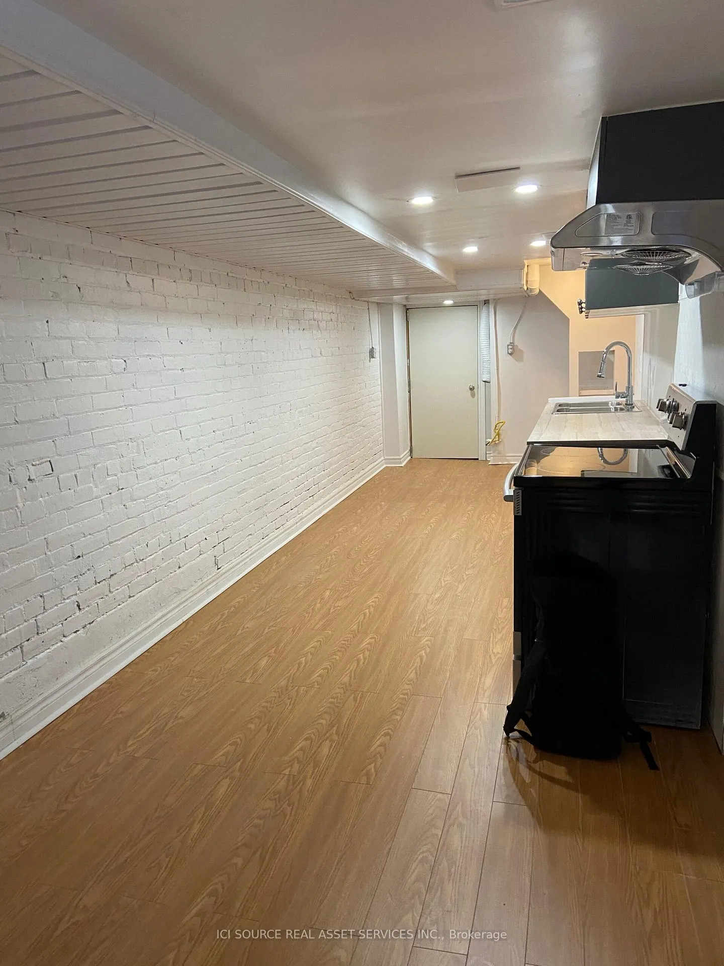 Photo 7 of Unit 3, 721 Shaw Street, Toronto, Palmerston-Little Italy — HOMEH