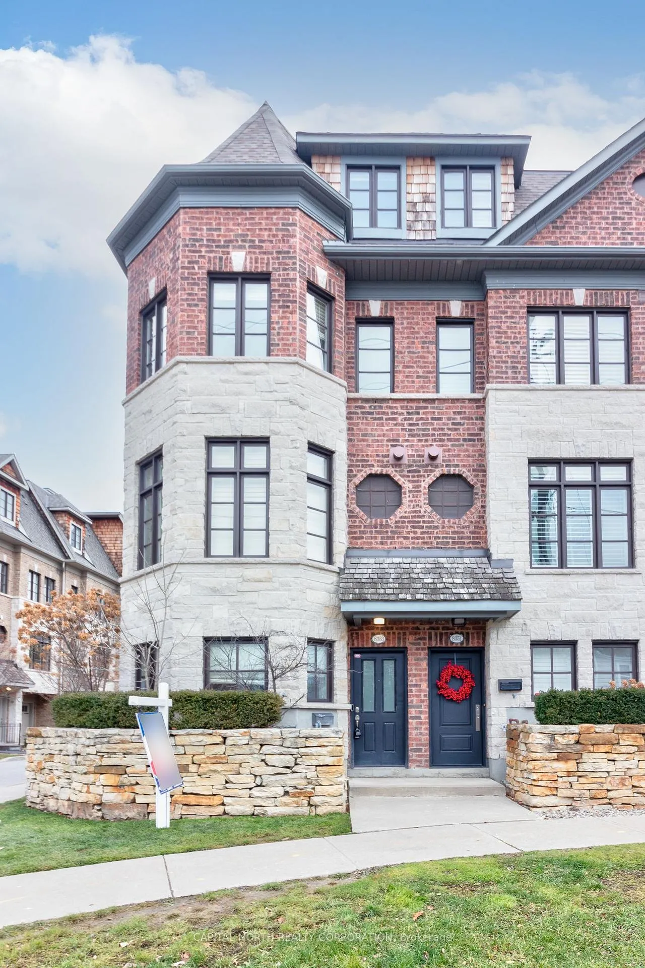Photo 3 of 8353 Kipling Avenue, Vaughan, West Woodbridge — HOMEH
