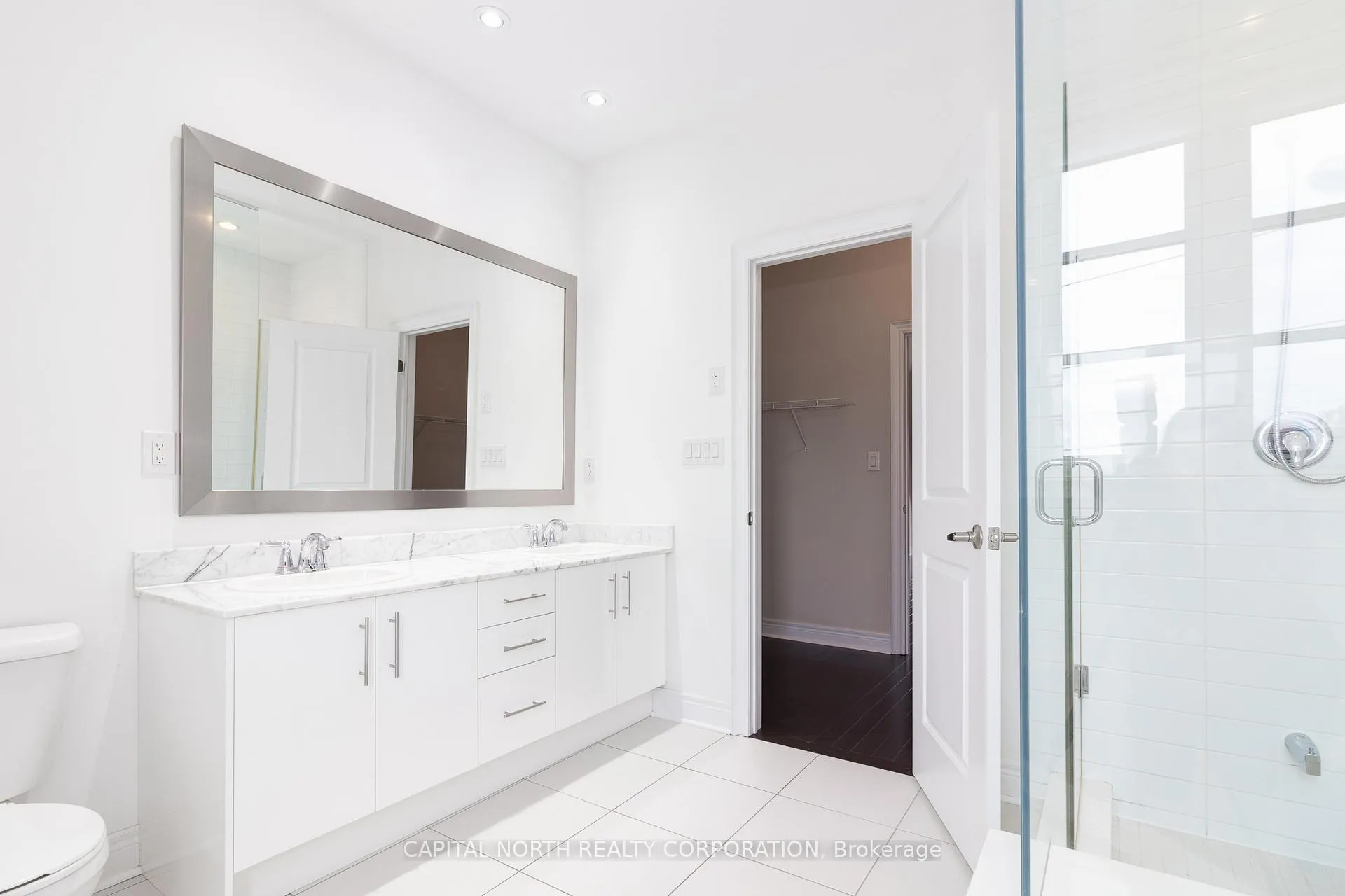 Photo 19 of 8353 Kipling Avenue, Vaughan, West Woodbridge — HOMEH
