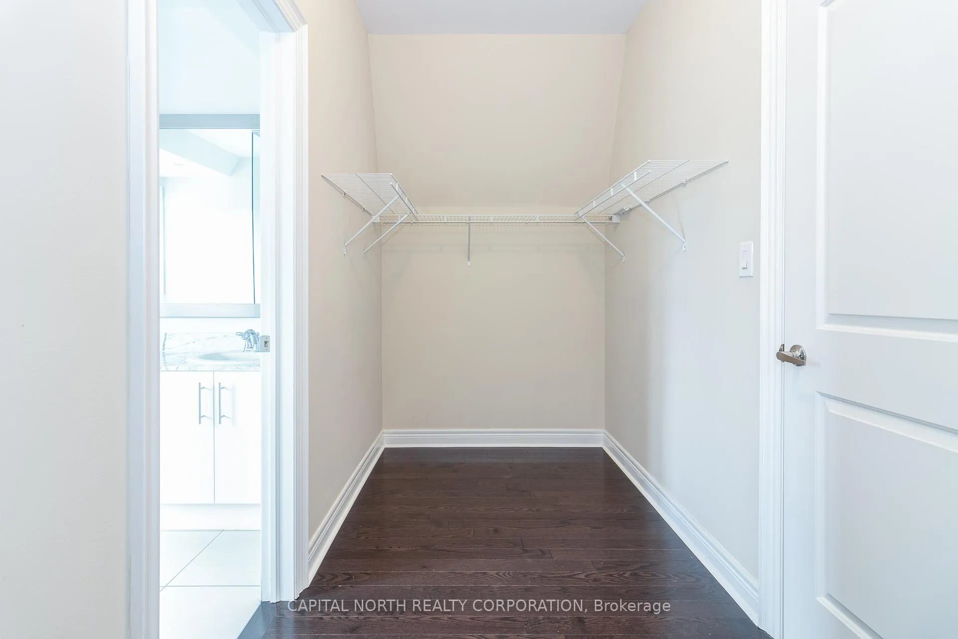 Photo 21 of 8353 Kipling Avenue, Vaughan, West Woodbridge — HOMEH