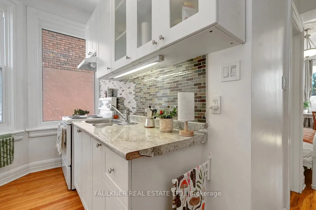 Photo 11 of 33 Clarey Avenue, Ottawa, Glebe — HOMEH
