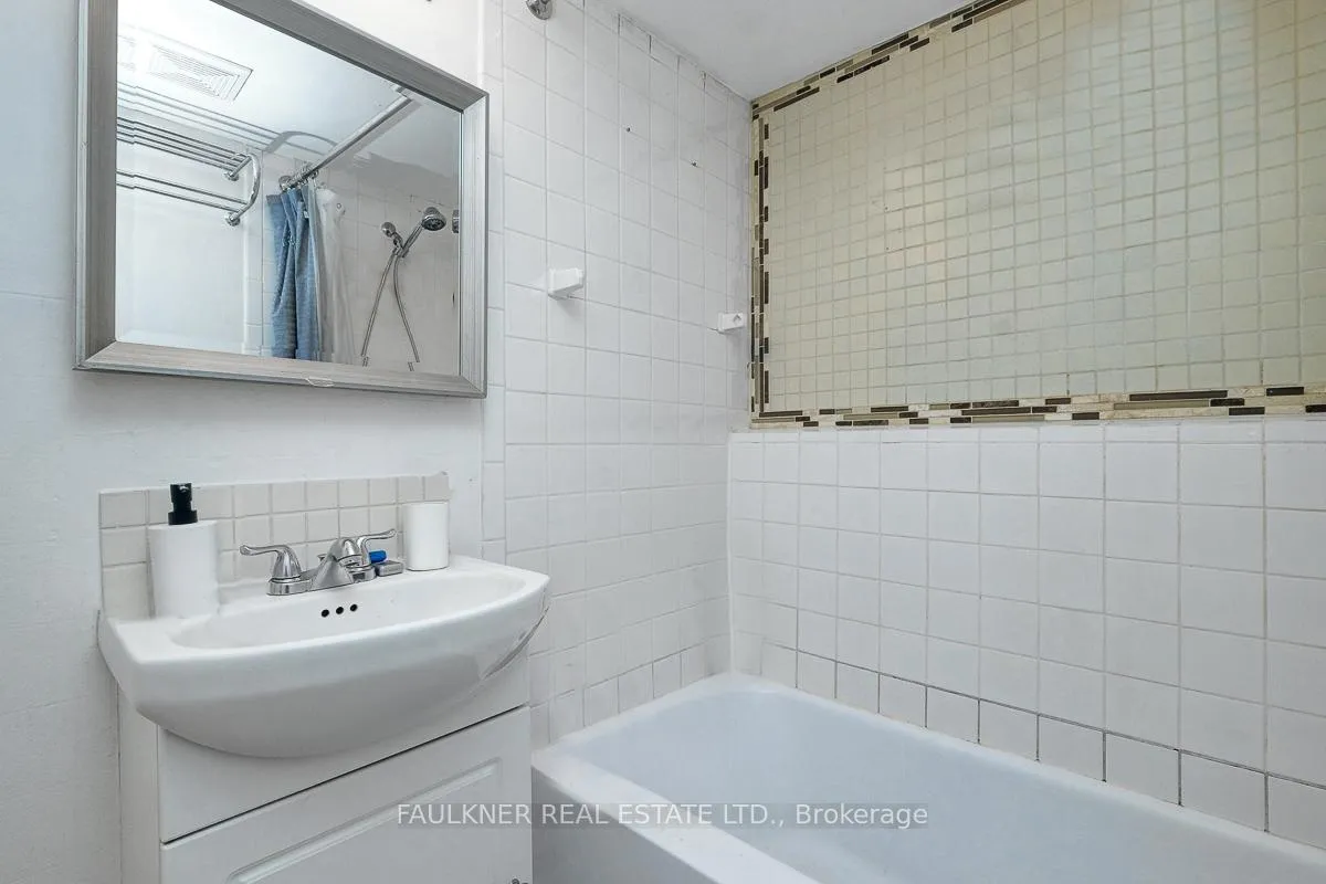 Photo 19 of 33 Clarey Avenue, Ottawa, Glebe — HOMEH