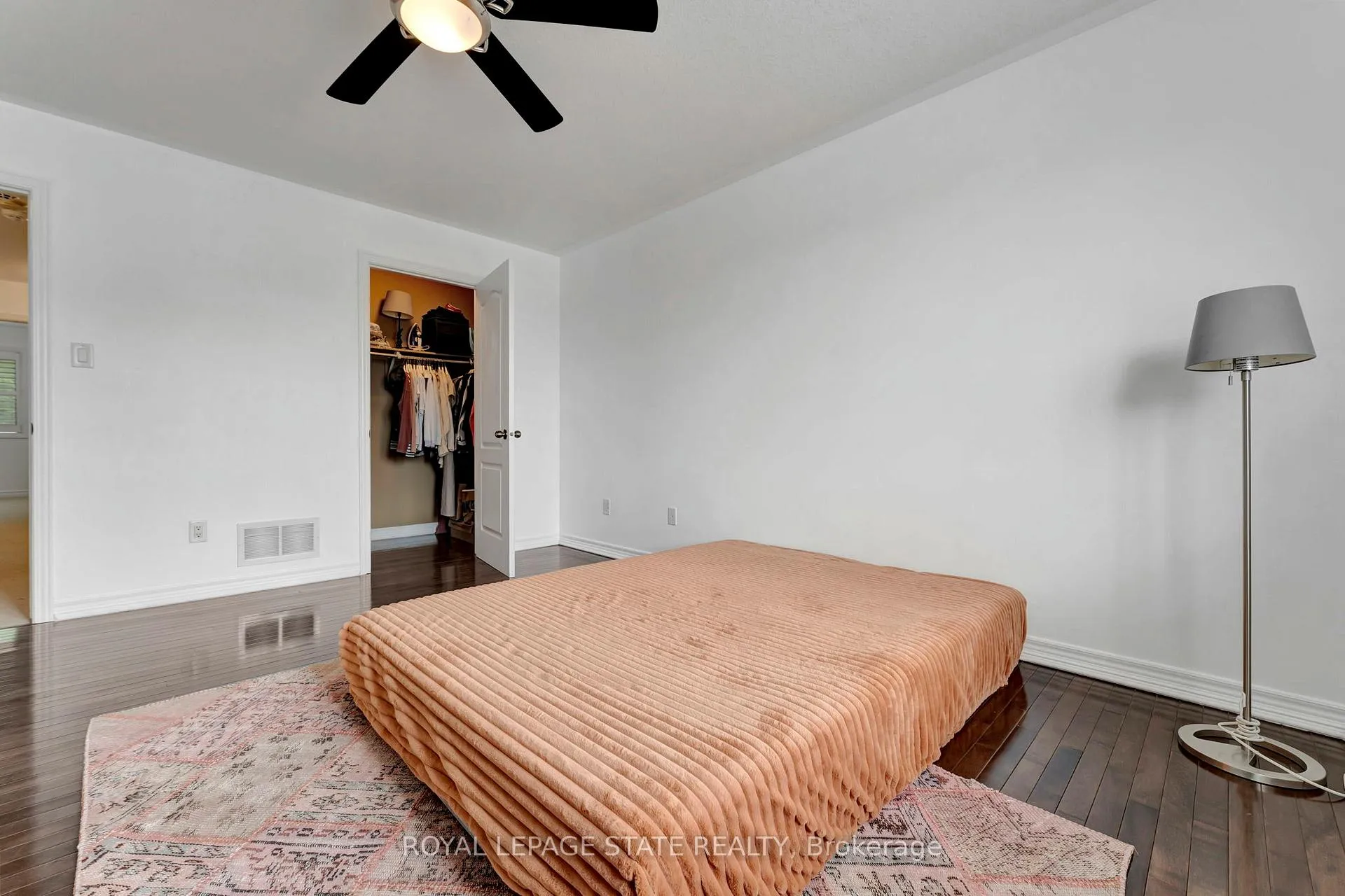 Photo 20 of Unit 21, 400 Stonehenge Drive, Hamilton, Ancaster — HOMEH