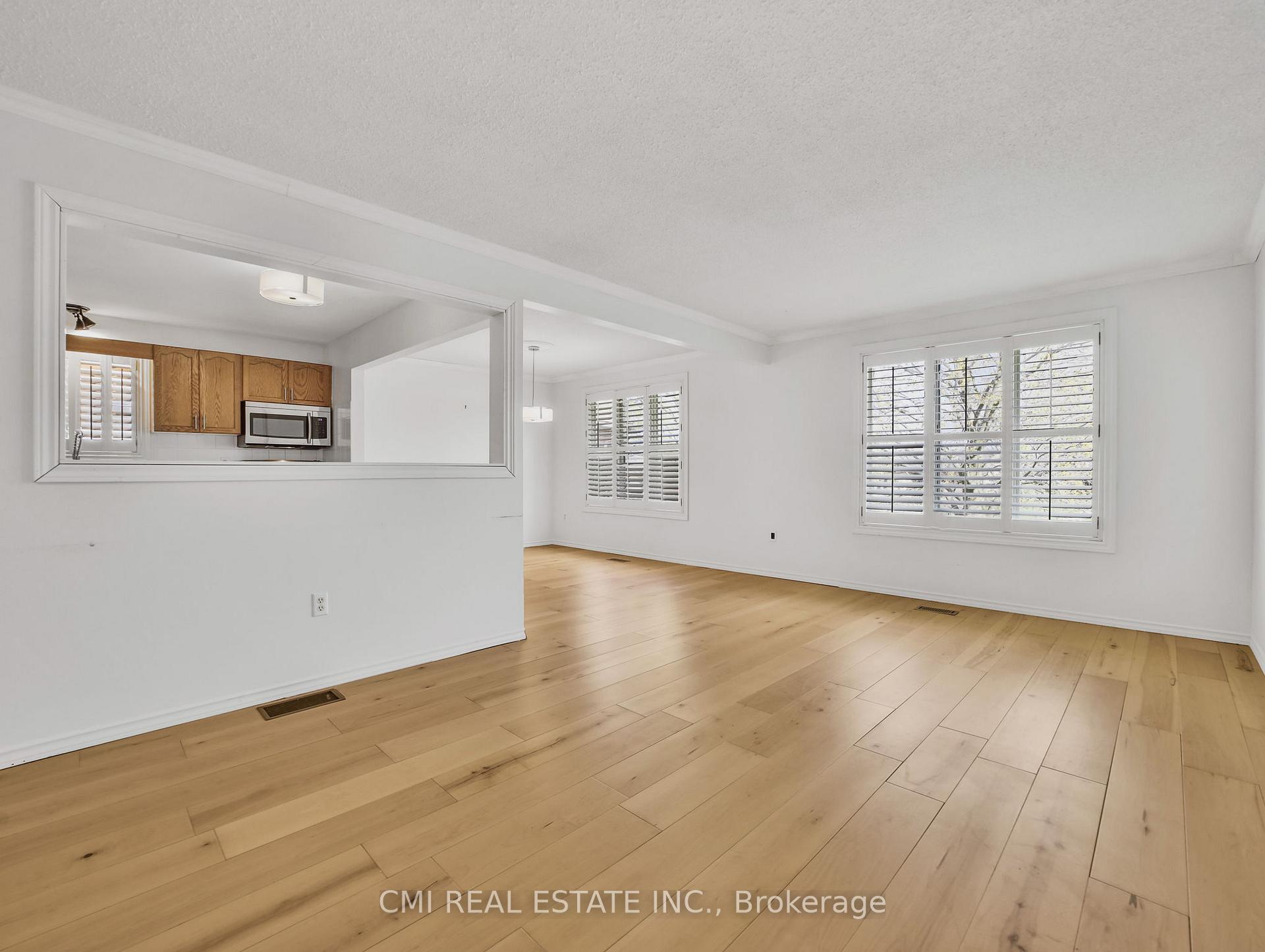 Photo 7 of 44 Windsor Drive, Brant, South Dumfries — HOMEH