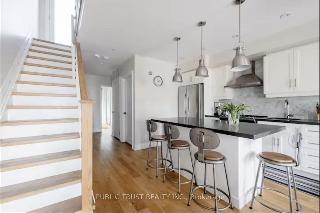 Photo 3 of Unit 2nd & 3rd Floor, 72 Grace Street, Toronto, Trinity-Bellwoods — HOMEH