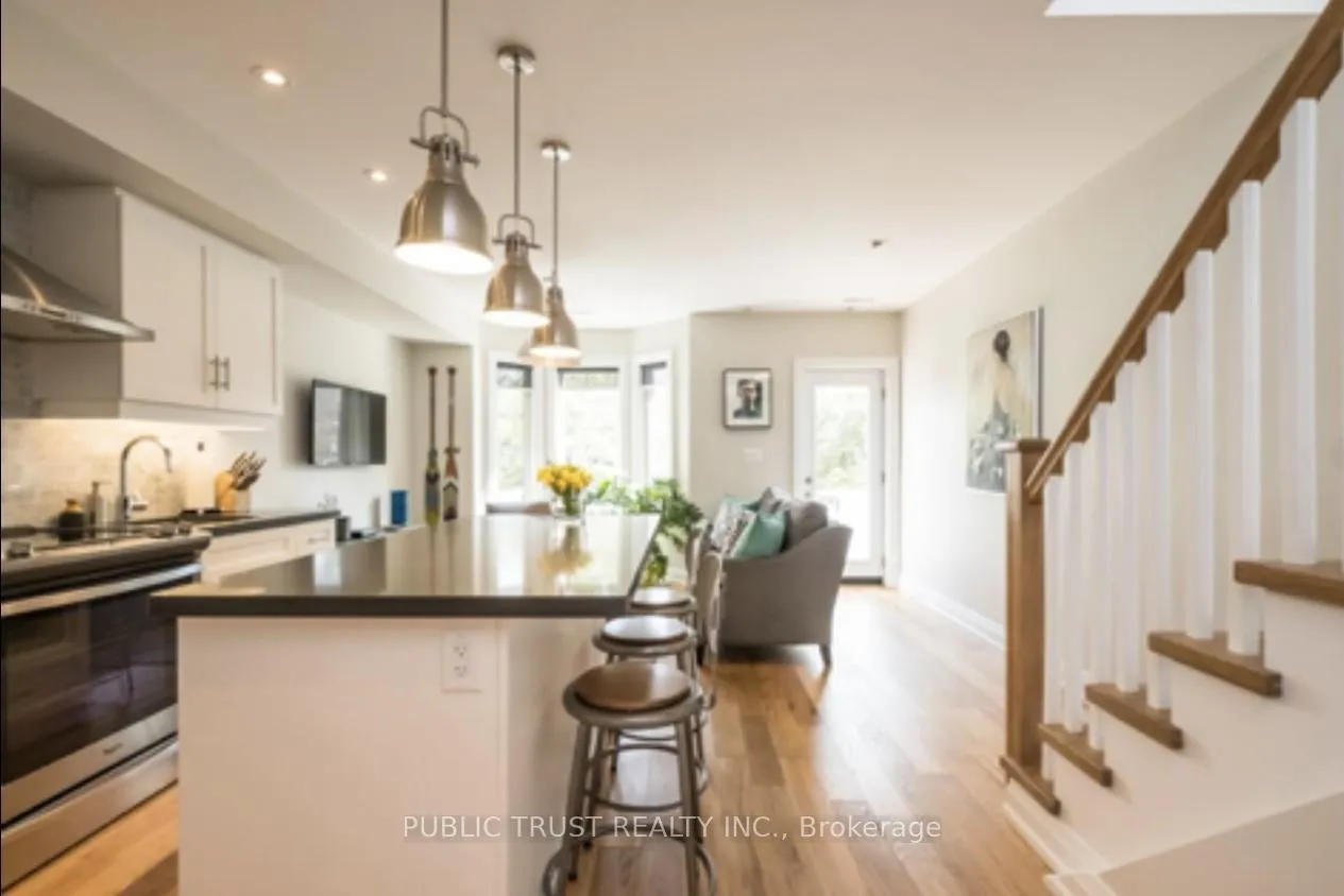 Photo 5 of Unit 2nd & 3rd Floor, 72 Grace Street, Toronto, Trinity-Bellwoods — HOMEH
