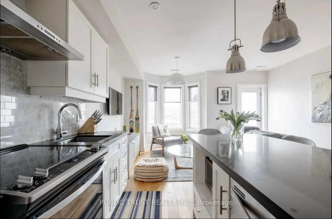 Photo 6 of Unit 2nd & 3rd Floor, 72 Grace Street, Toronto, Trinity-Bellwoods — HOMEH
