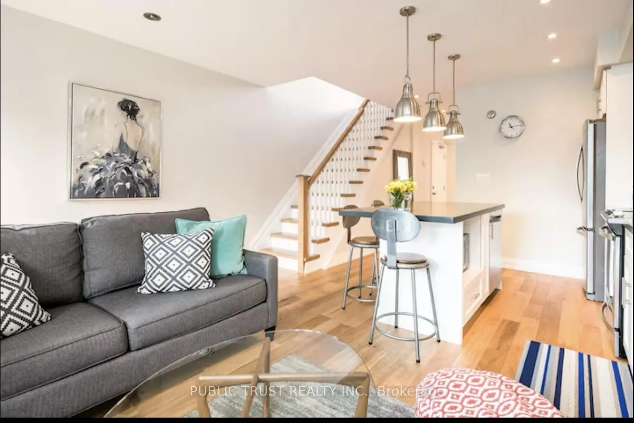 Photo 9 of Unit 2nd & 3rd Floor, 72 Grace Street, Toronto, Trinity-Bellwoods — HOMEH