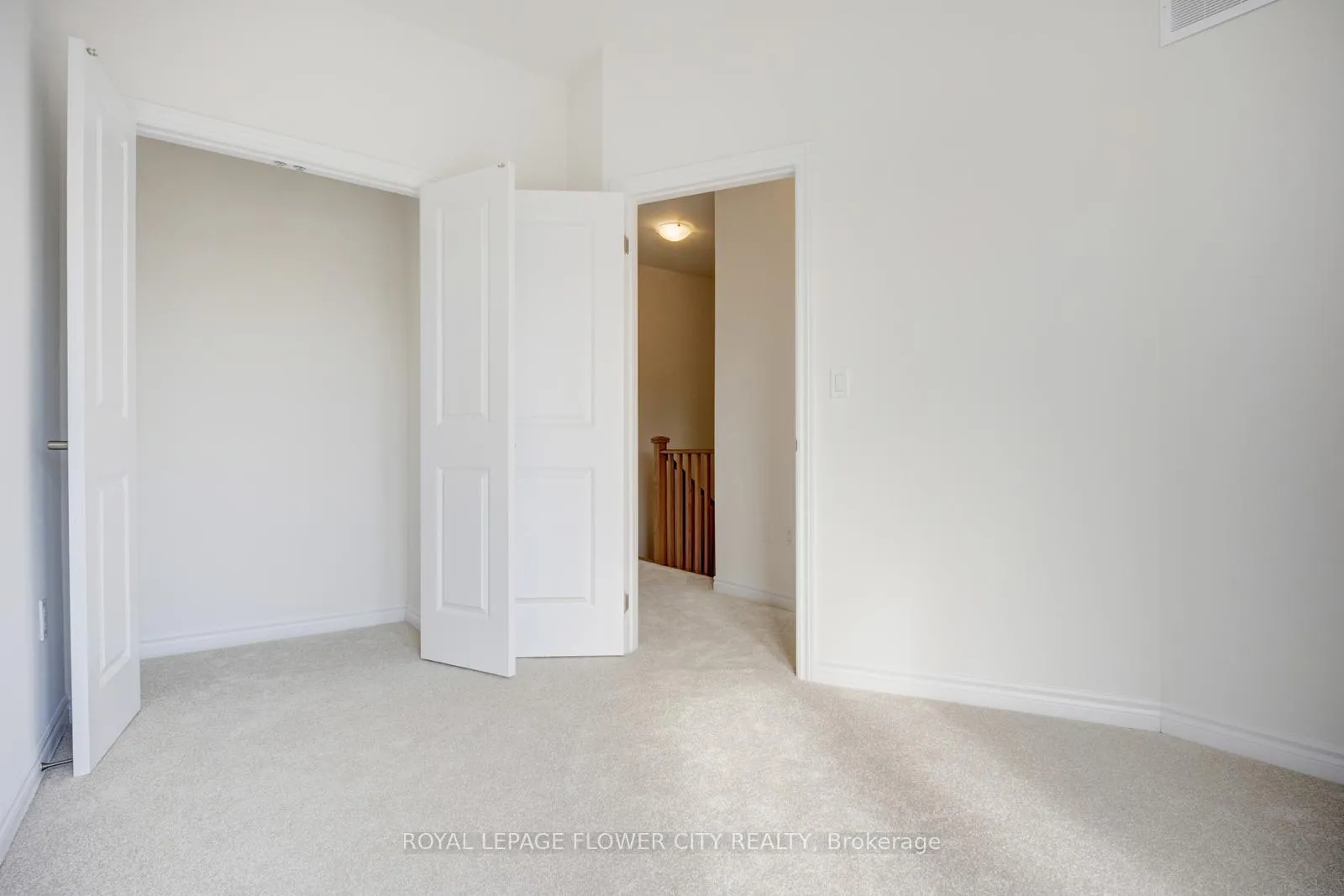 Photo 41 of 85 Paradox Street, Vaughan, Kleinburg — HOMEH
