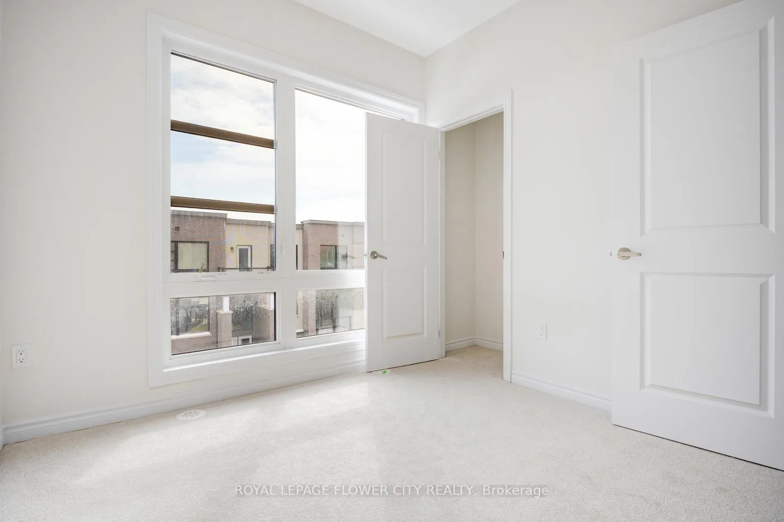 Photo 46 of 85 Paradox Street, Vaughan, Kleinburg — HOMEH