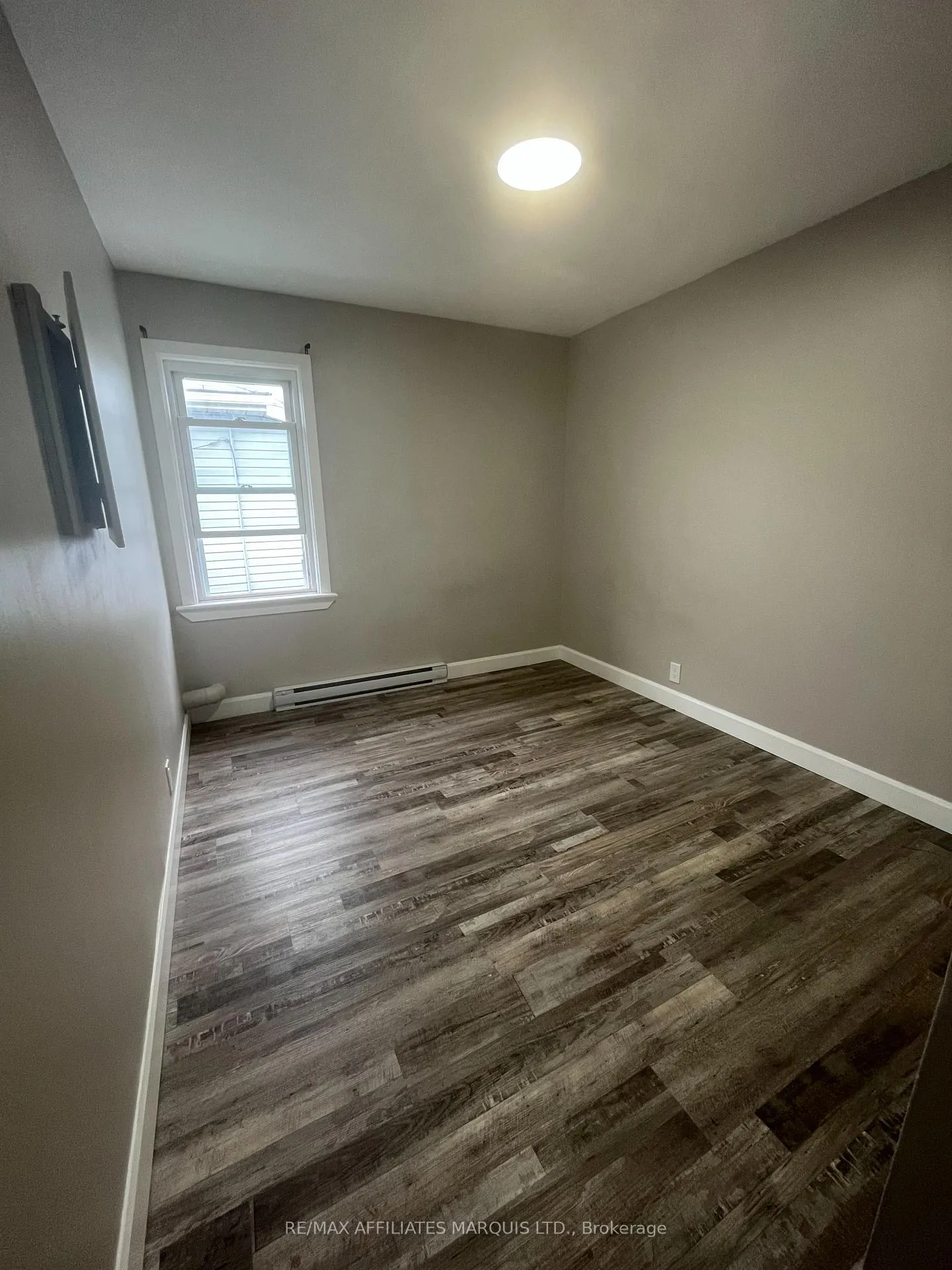 Photo 8 of 907 Second Street E, Cornwall — HOMEH