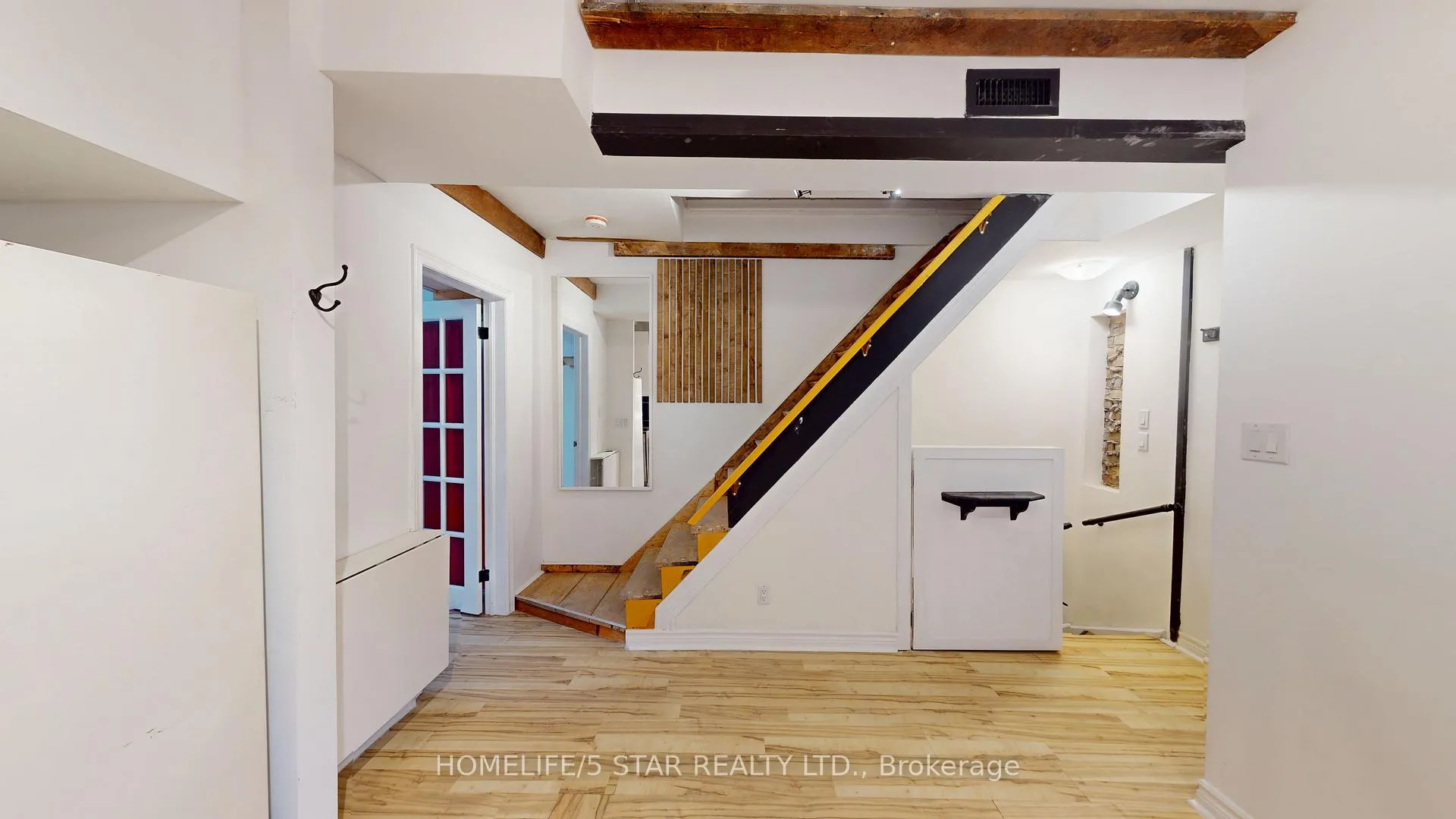 Photo 8 of Unit Apt 2, 175 Harbord Street, Toronto, University — HOMEH