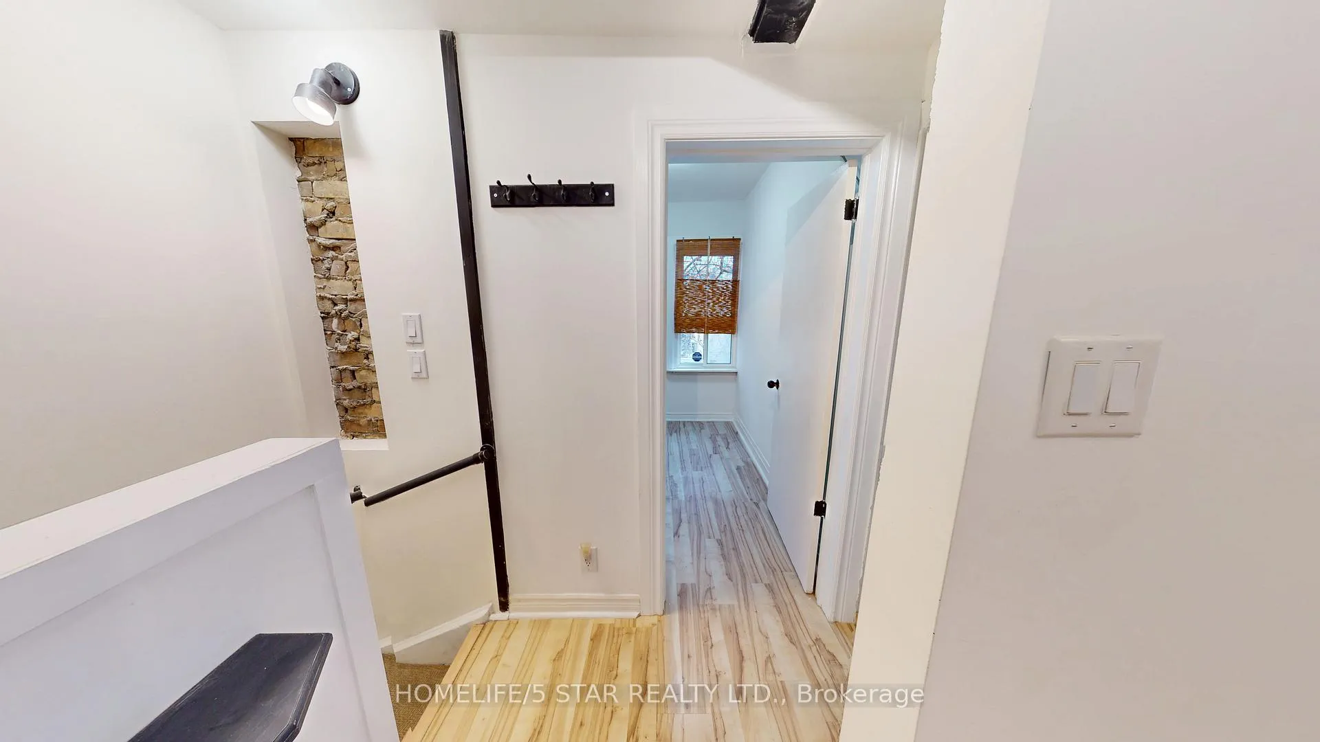 Photo 9 of Unit Apt 2, 175 Harbord Street, Toronto, University — HOMEH