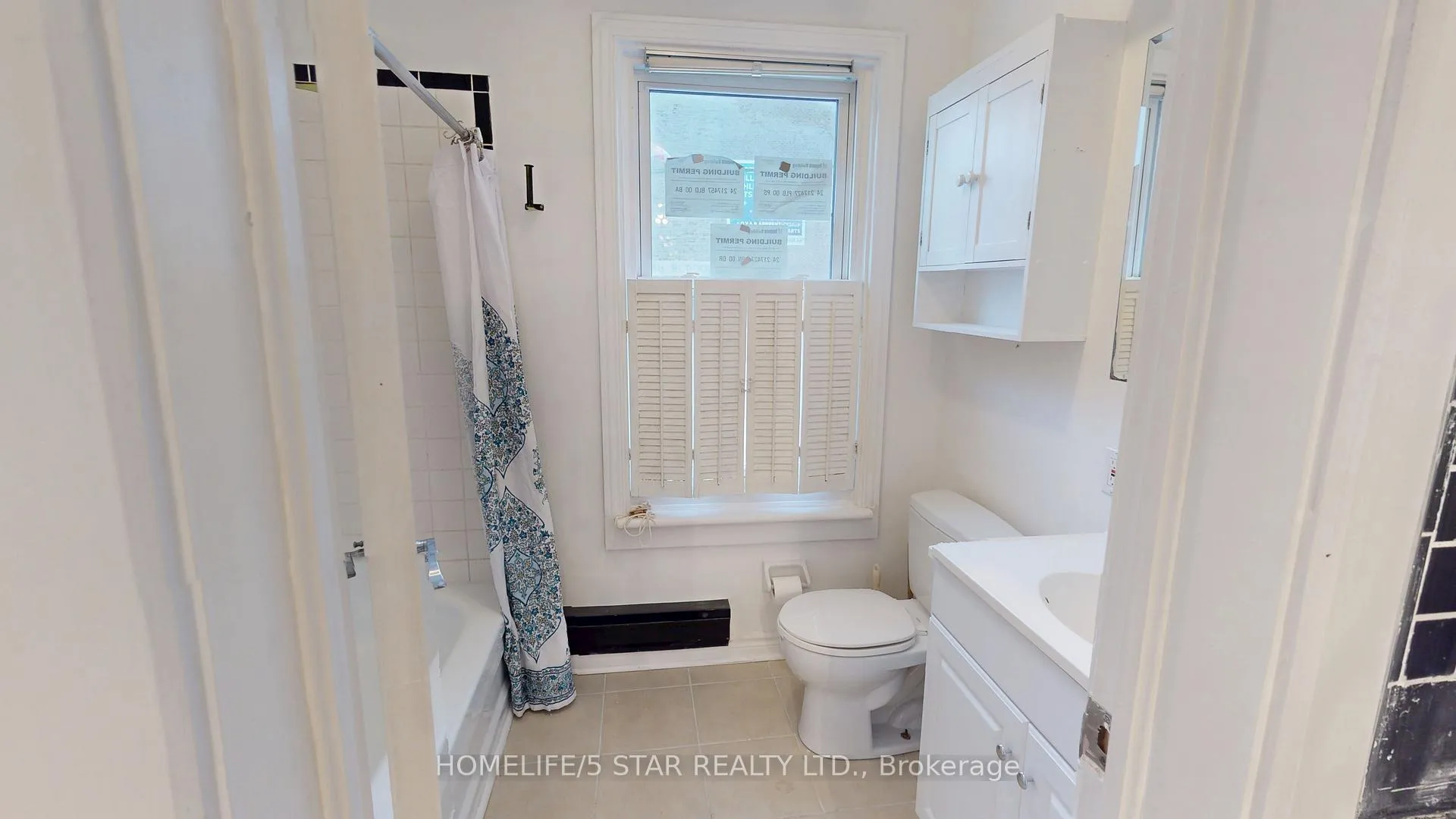 Photo 16 of Unit Apt 2, 175 Harbord Street, Toronto, University — HOMEH