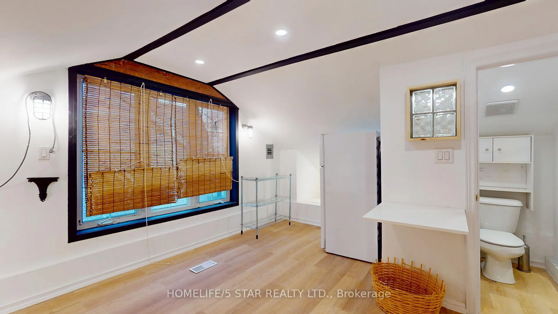 Photo 29 of Unit Apt 2, 175 Harbord Street, Toronto, University — HOMEH