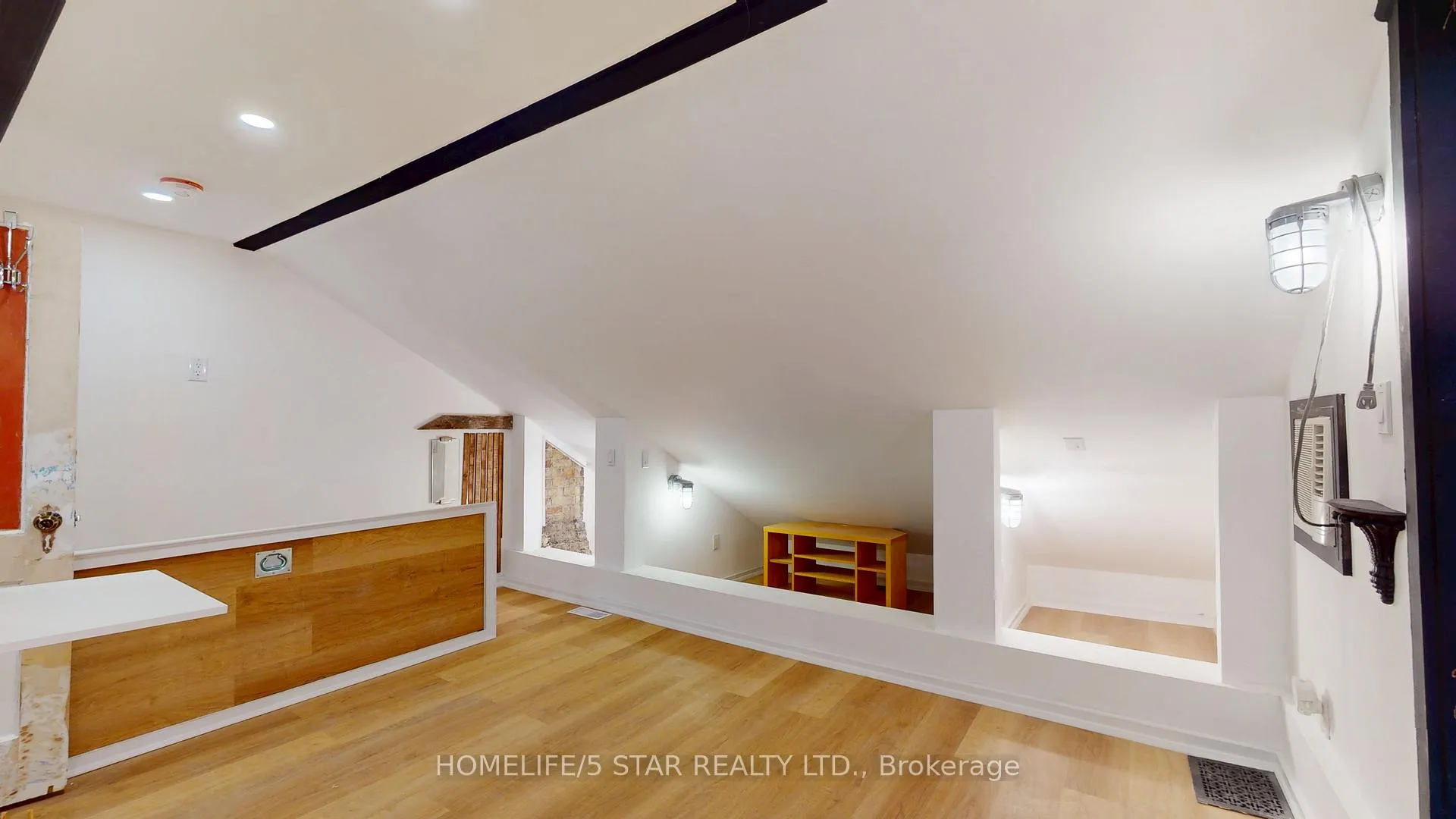 Photo 32 of Unit Apt 2, 175 Harbord Street, Toronto, University — HOMEH