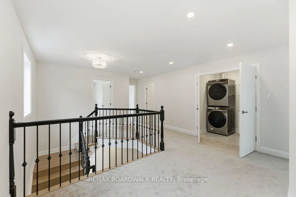 Photo 20 of 210 Harthill Way, Ottawa, Barrhaven - Heritage Park — HOMEH