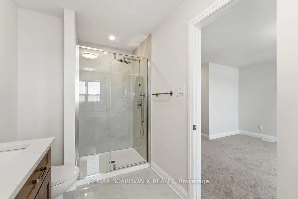 Photo 31 of 210 Harthill Way, Ottawa, Barrhaven - Heritage Park — HOMEH