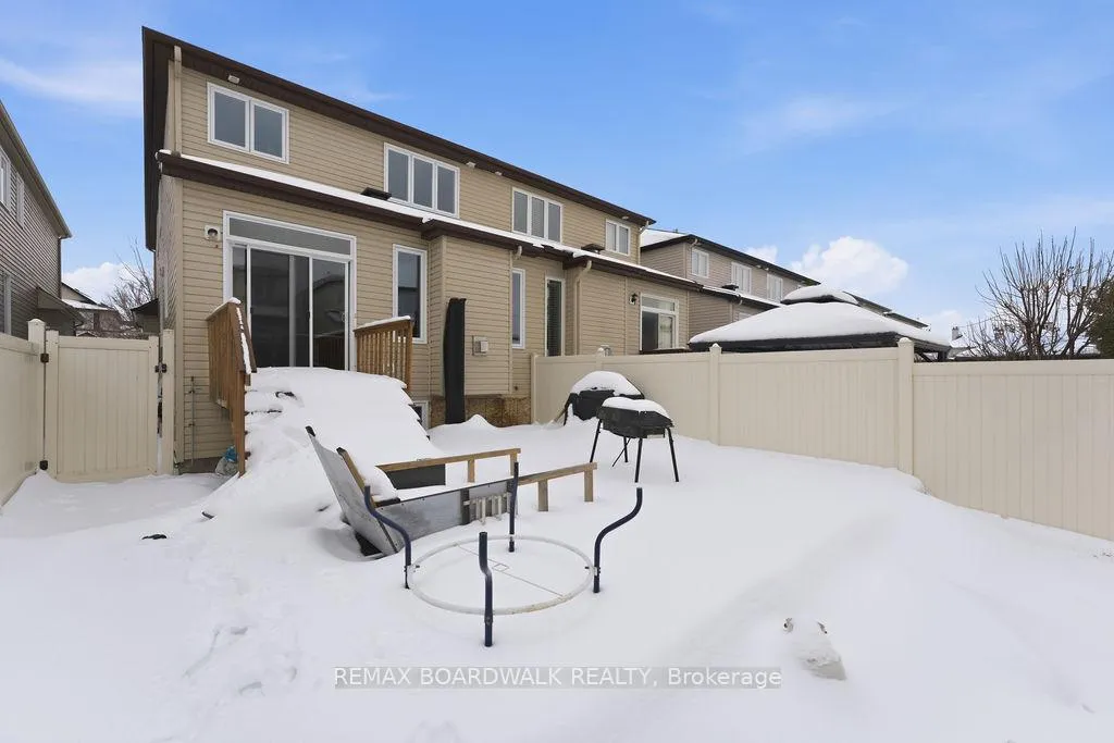 Photo 41 of 210 Harthill Way, Ottawa, Barrhaven - Heritage Park — HOMEH