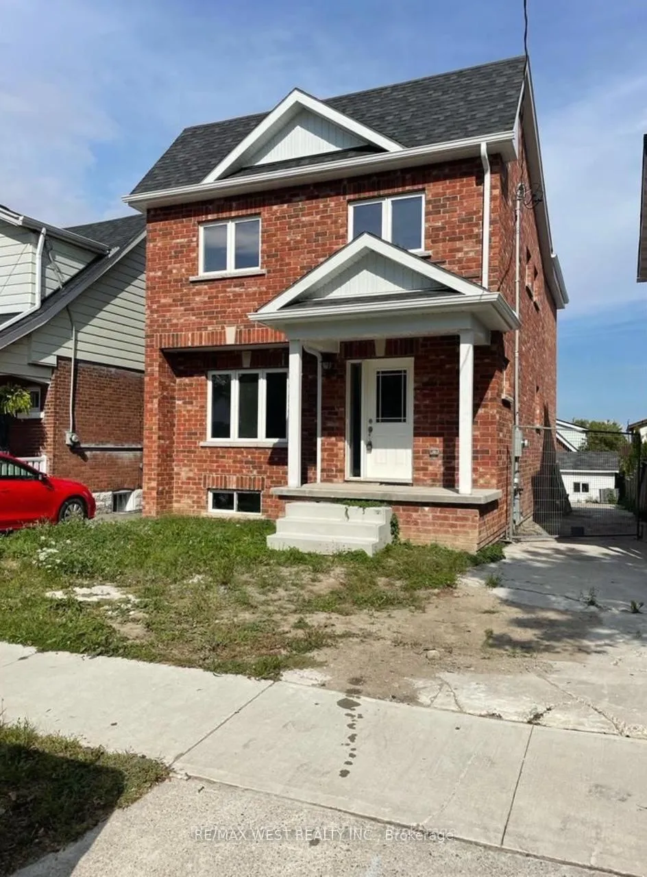 Front of 217 Huron Street
