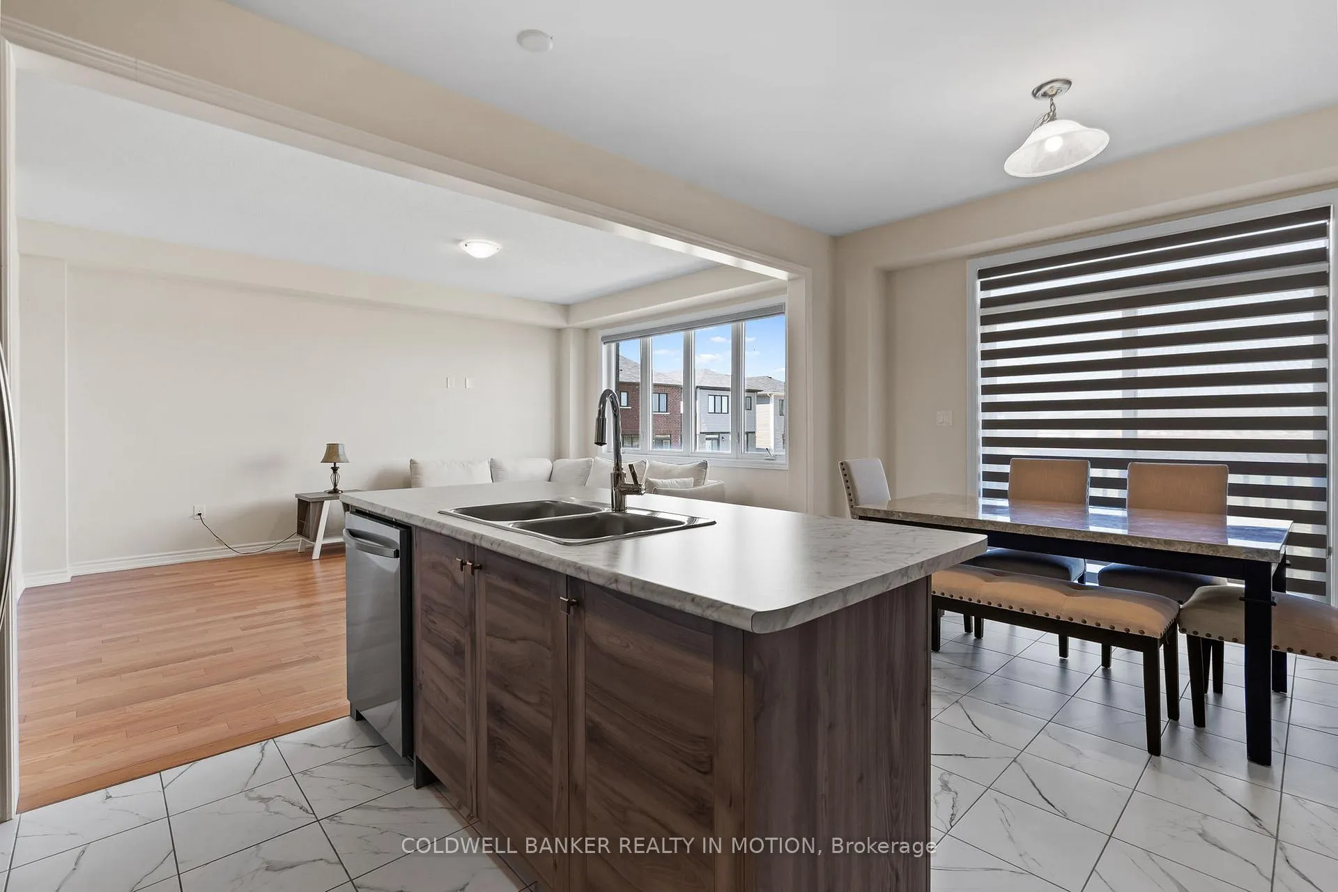 Photo 10 of 6 Discovery Drive, Thorold, Rolling Meadows — HOMEH