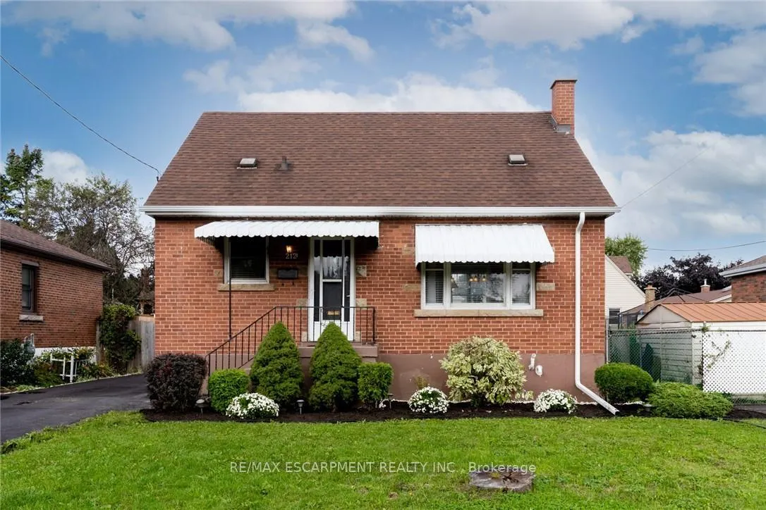Photo 2 of Unit LOWER, 212 East 32ND Street, Hamilton, Raleigh — HOMEH