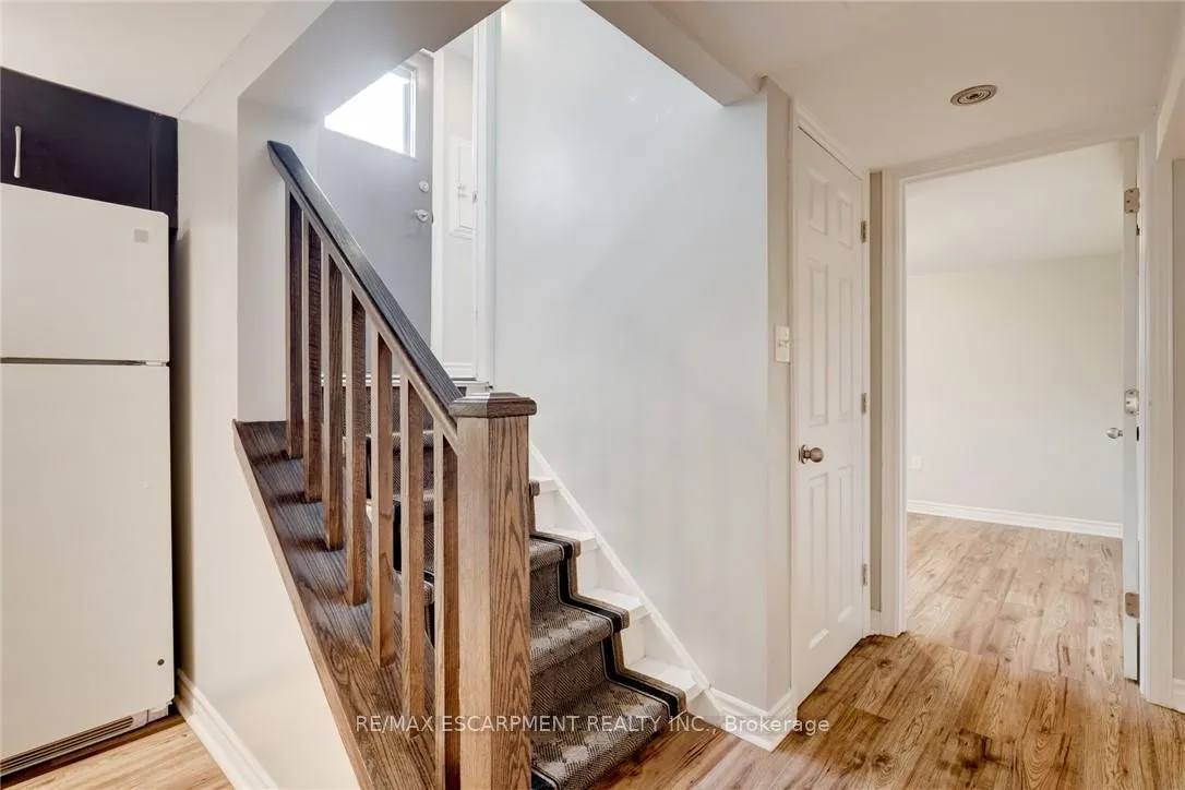 Photo 6 of Unit LOWER, 212 East 32ND Street, Hamilton, Raleigh — HOMEH