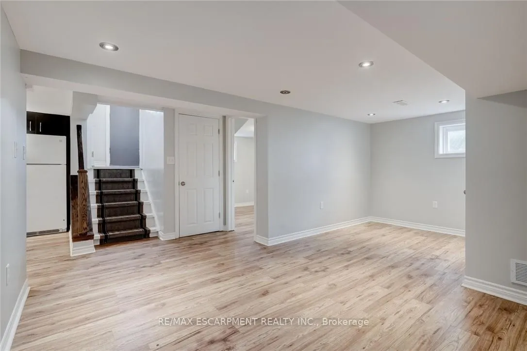 Photo 14 of Unit LOWER, 212 East 32ND Street, Hamilton, Raleigh — HOMEH