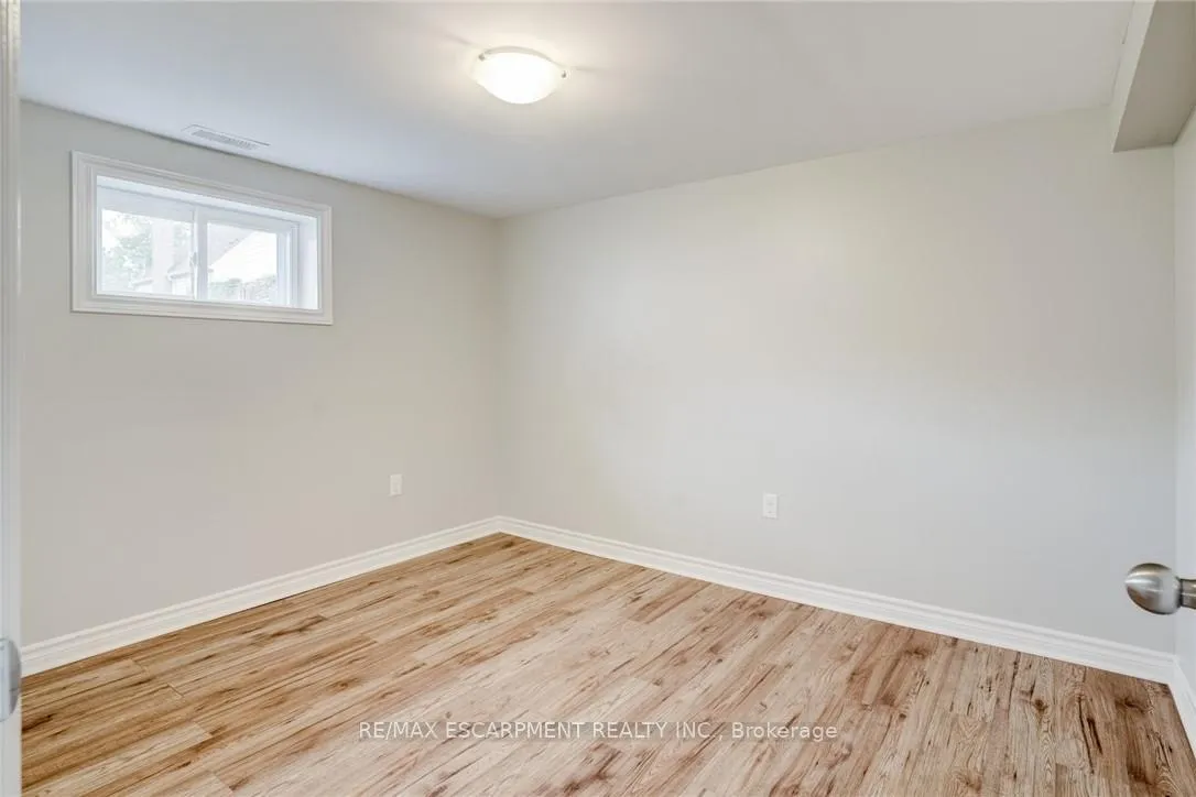 Photo 15 of Unit LOWER, 212 East 32ND Street, Hamilton, Raleigh — HOMEH