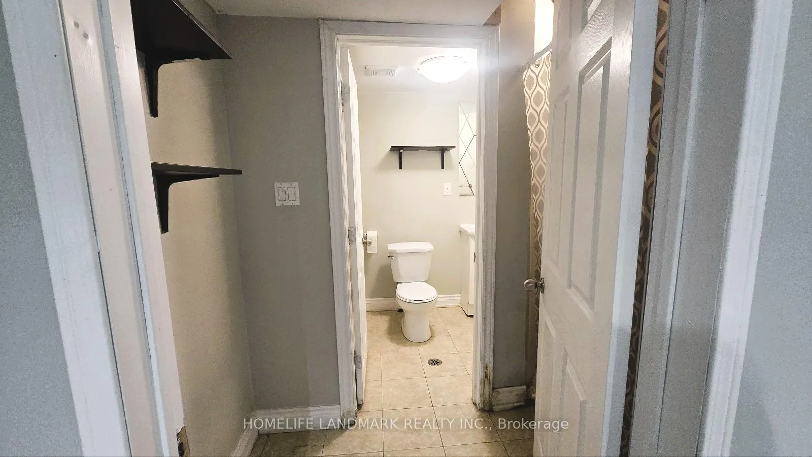 Photo 4 of 26 cormel Street, Vaughan, Maple — HOMEH