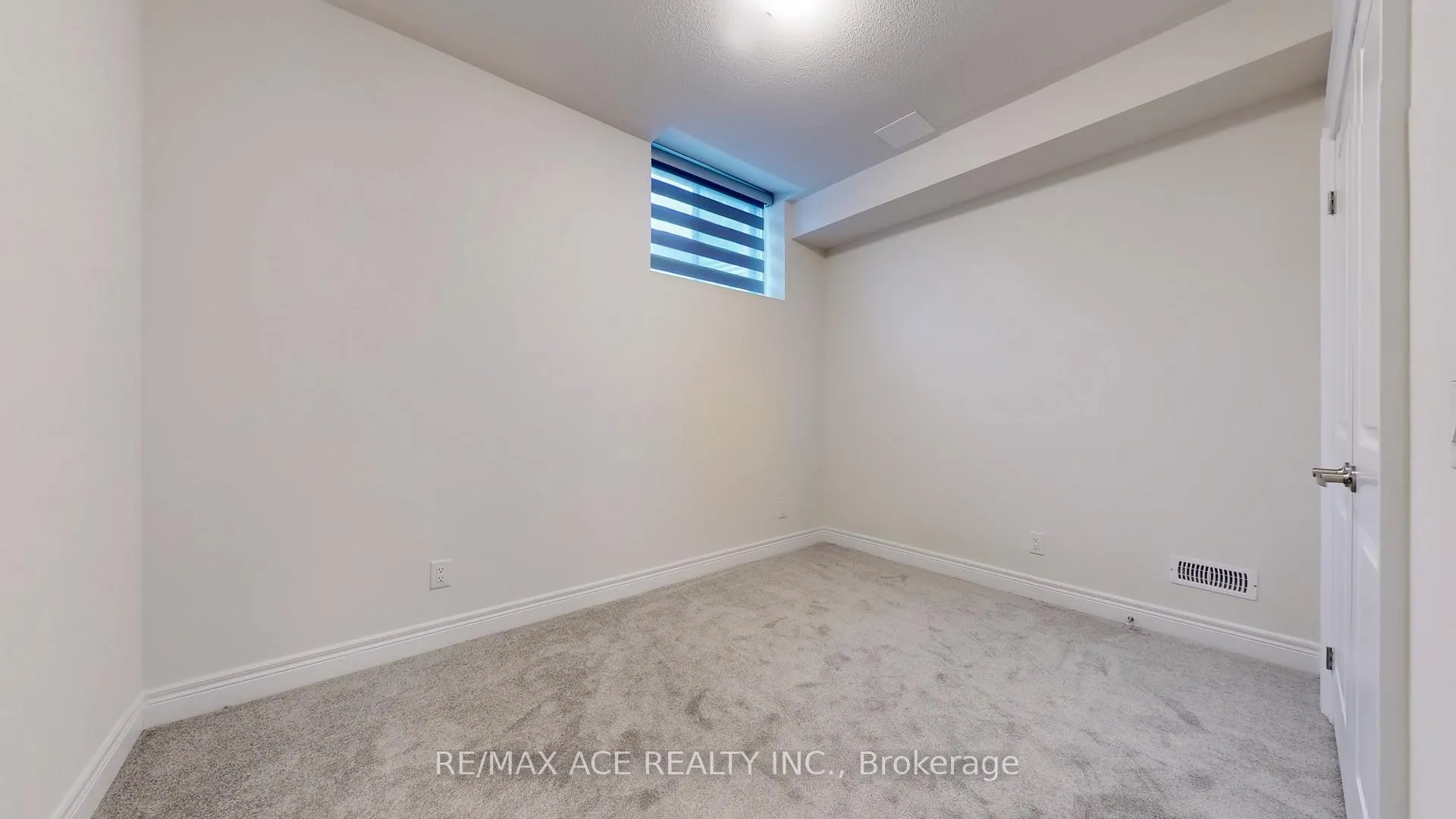 Photo 16 of Unit Bsmt, 38 Deer Ridge Crescent, Whitby, Rural Whitby — HOMEH