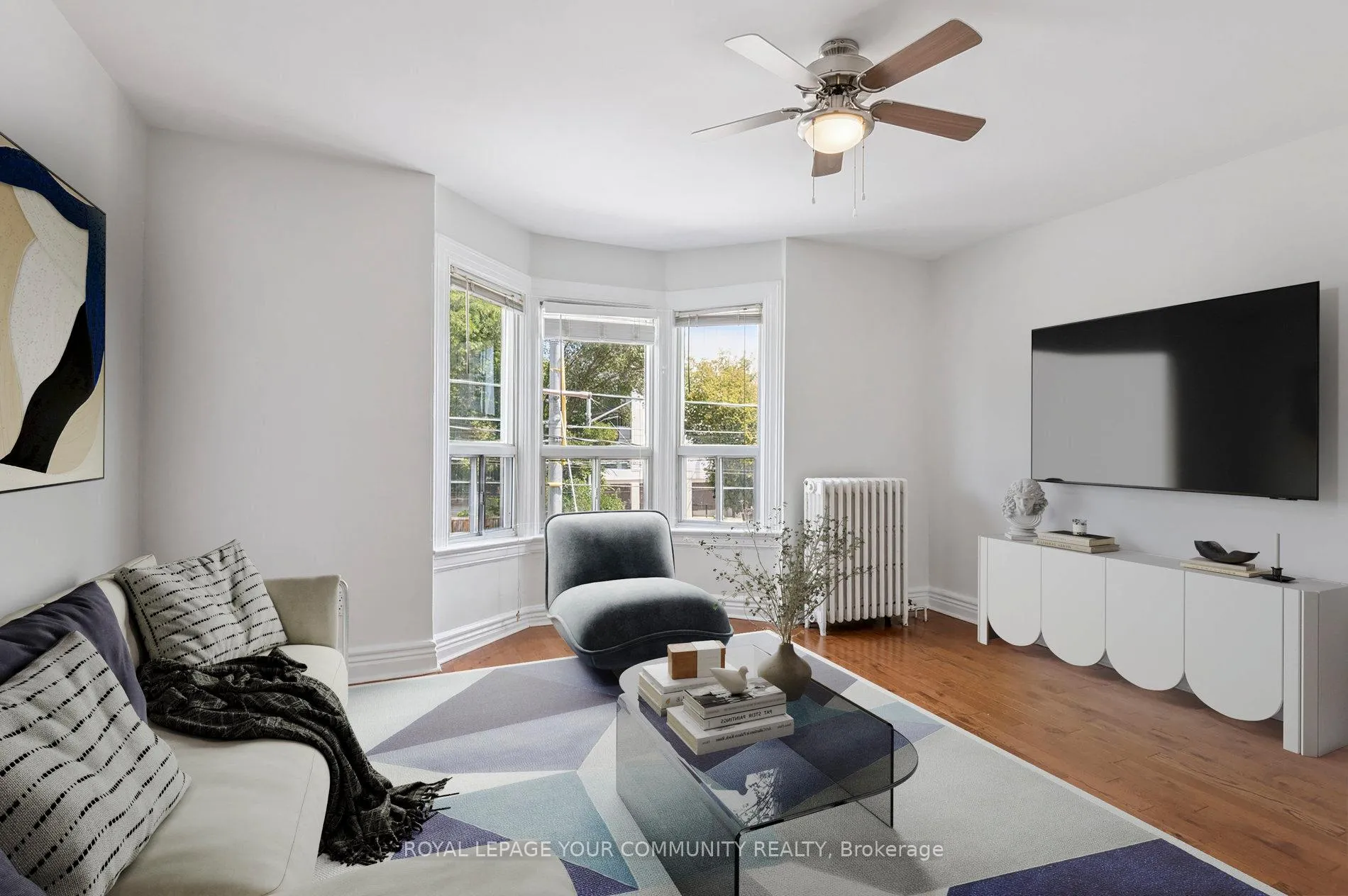 Photo 14 of Unit Unit 2, 10 Coxwell Avenue, Toronto, Greenwood-Coxwell — HOMEH