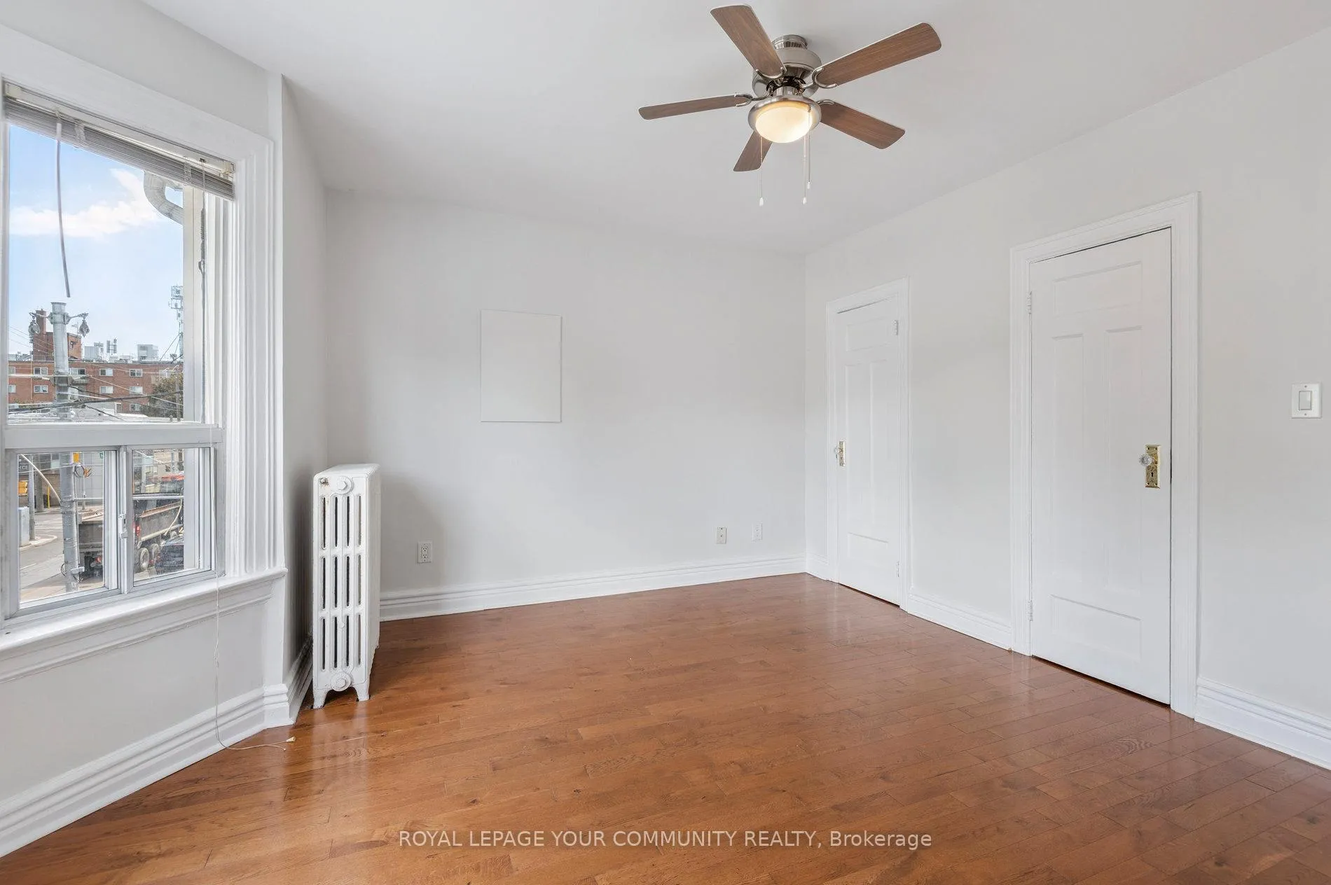 Photo 16 of Unit Unit 2, 10 Coxwell Avenue, Toronto, Greenwood-Coxwell — HOMEH