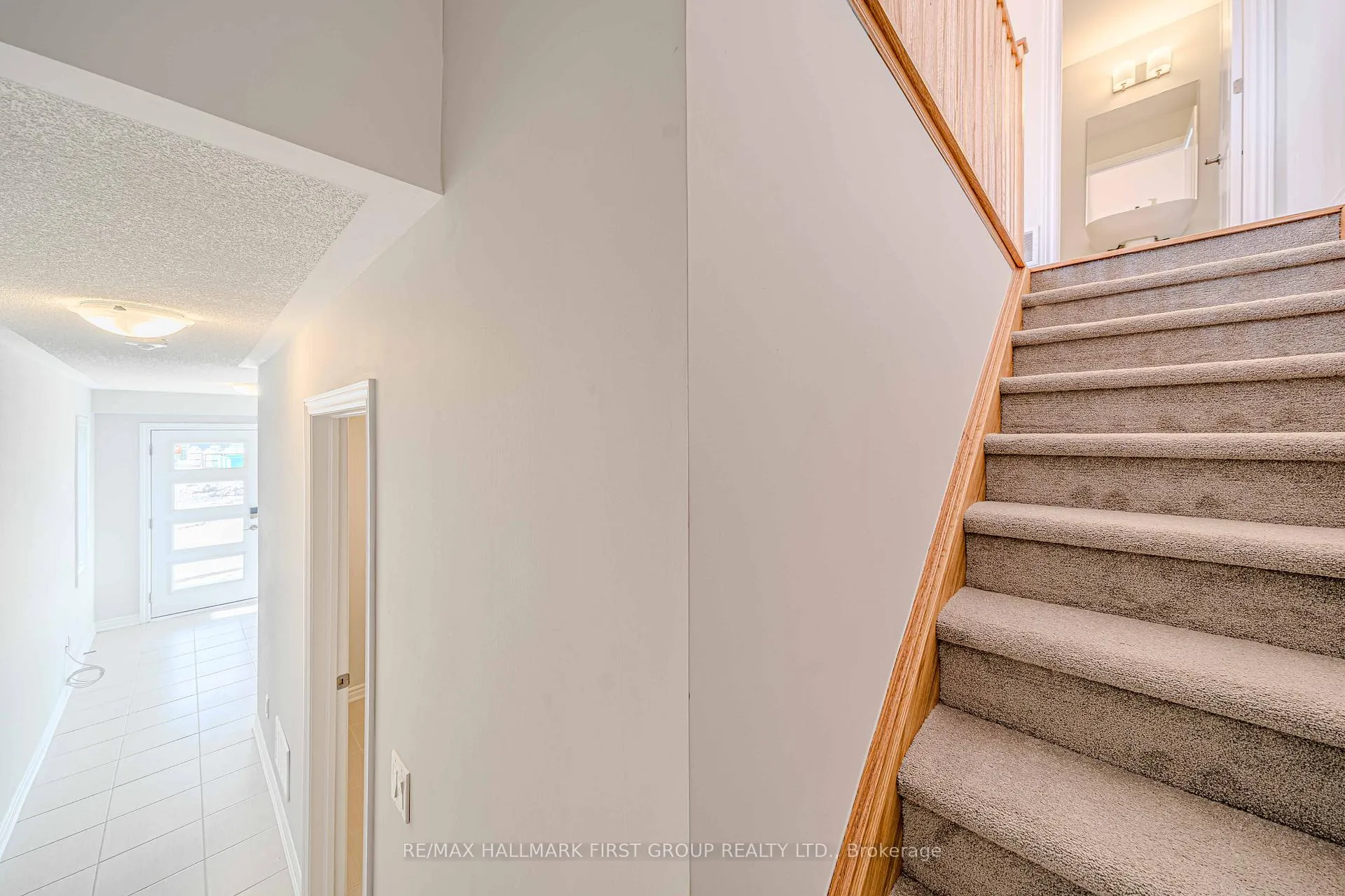 Photo 10 of 1220 Greentree Path, Oshawa, Kedron — HOMEH