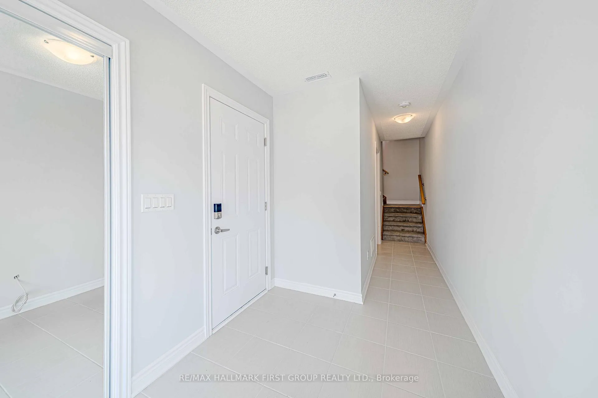 Photo 13 of 1220 Greentree Path, Oshawa, Kedron — HOMEH