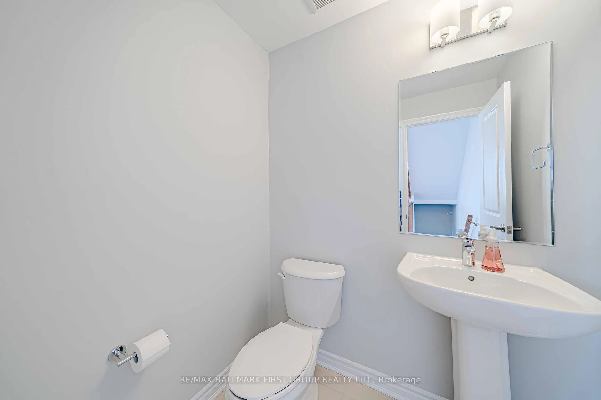 Photo 19 of 1220 Greentree Path, Oshawa, Kedron — HOMEH