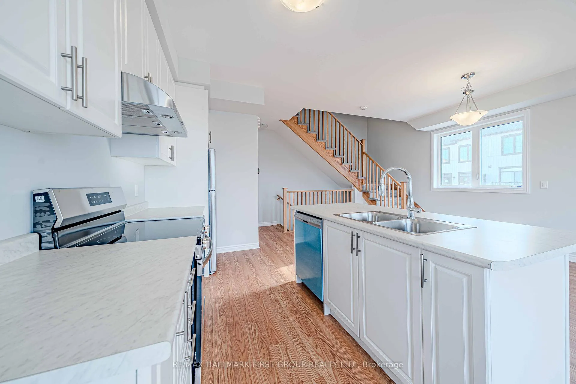 Photo 25 of 1220 Greentree Path, Oshawa, Kedron — HOMEH