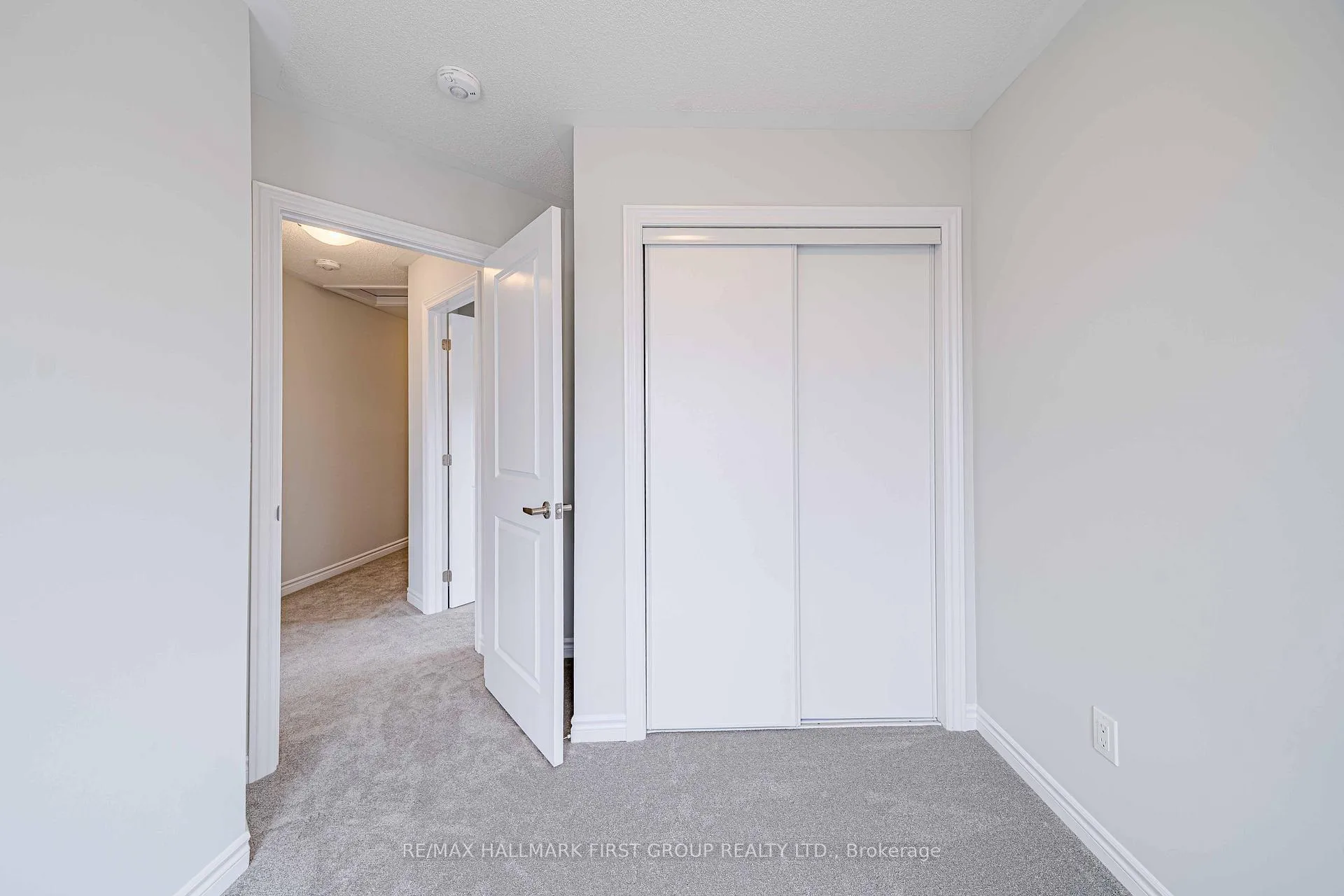 Photo 33 of 1220 Greentree Path, Oshawa, Kedron — HOMEH