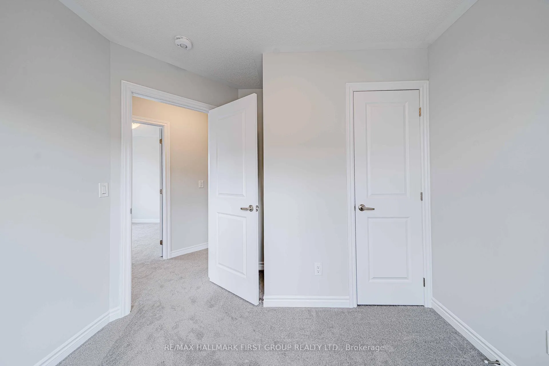 Photo 47 of 1220 Greentree Path, Oshawa, Kedron — HOMEH