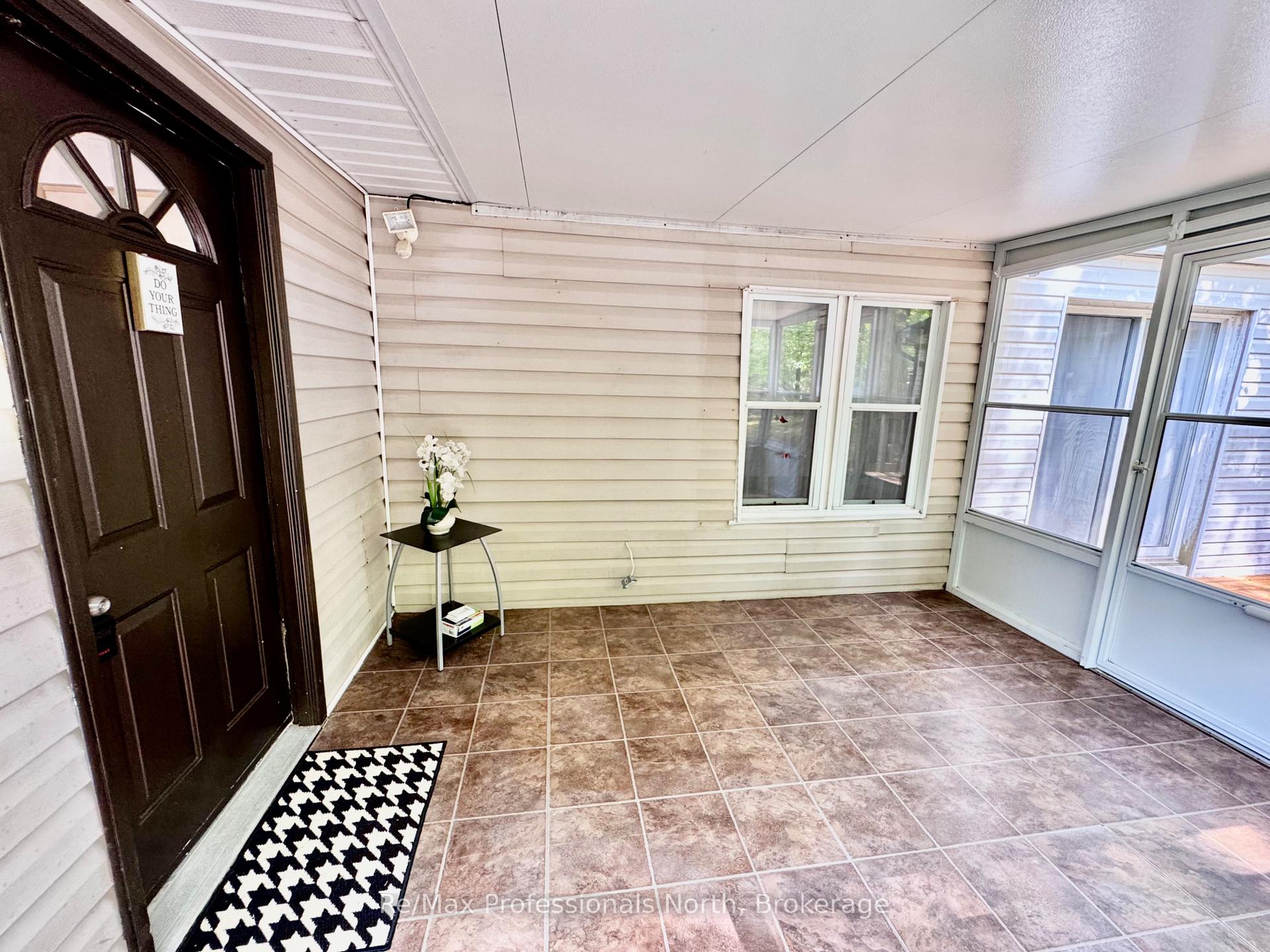 Photo 2 of Unit 86, 1007 Racoon Road, Gravenhurst, Morrison — HOMEH
