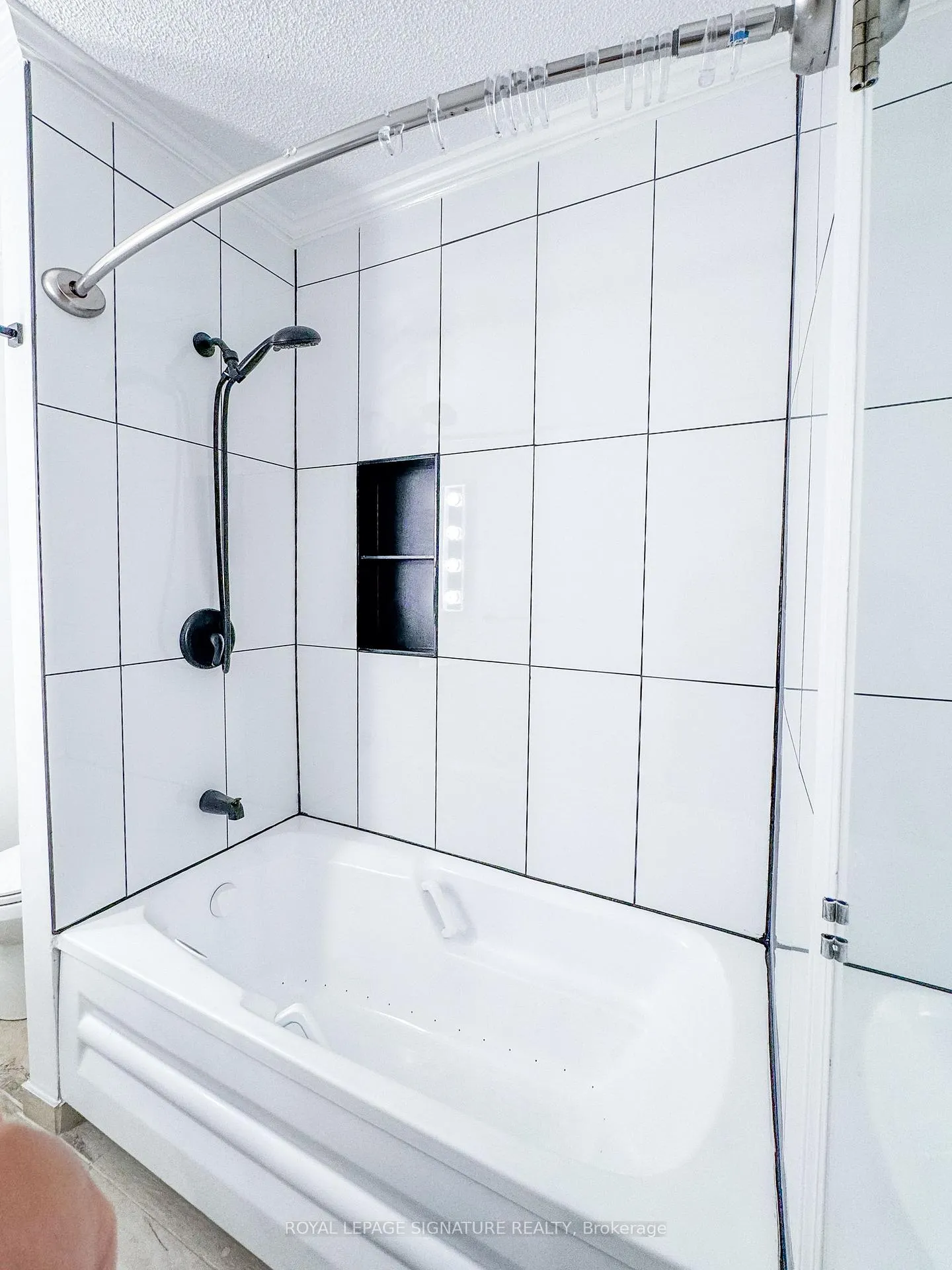 Photo 18 of Unit Upper, 133 Cavell Avenue, Hamilton, Crown Point — HOMEH
