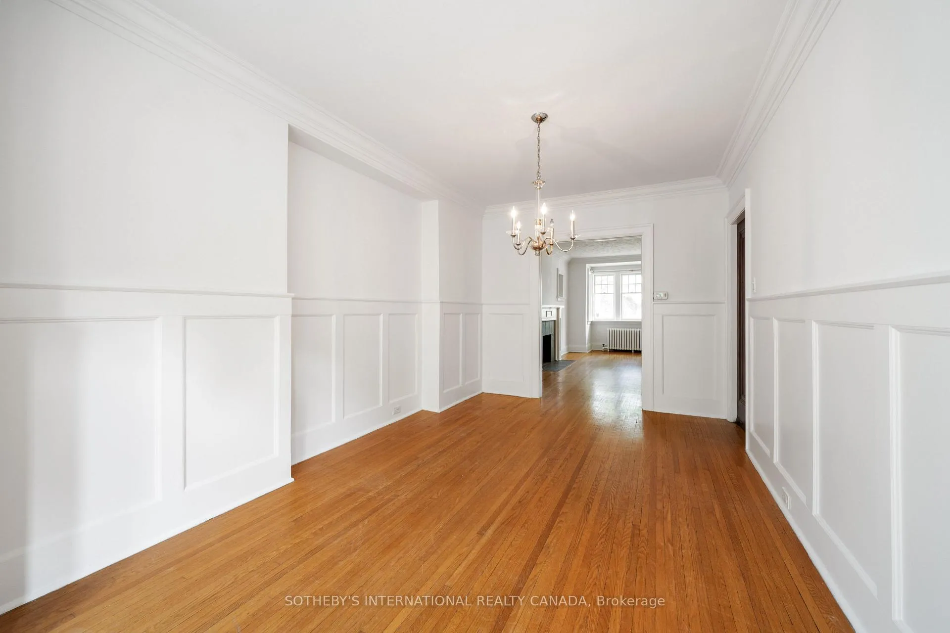 Photo 5 of 207 Glengrove Avenue W, Toronto, Lawrence Park South — HOMEH