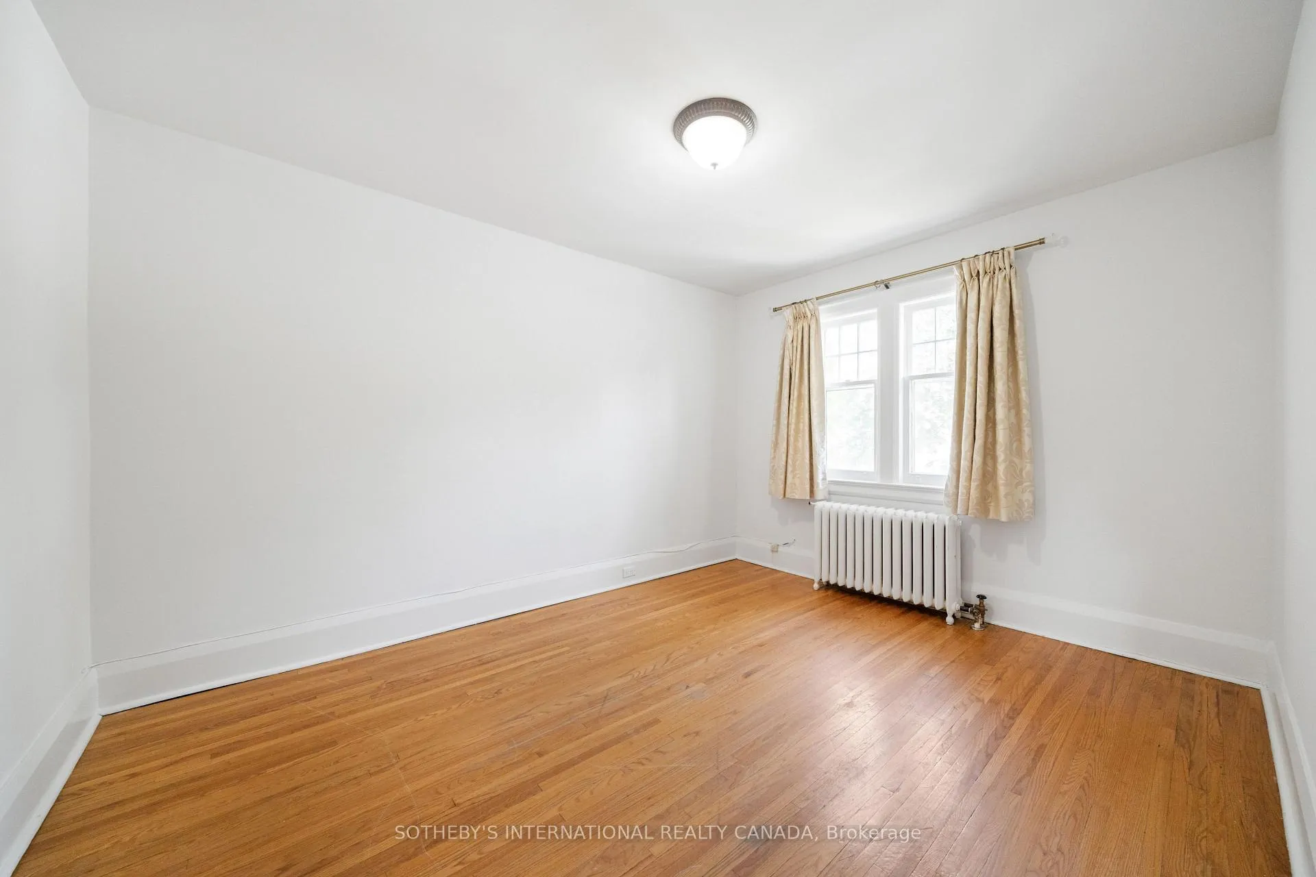 Photo 17 of 207 Glengrove Avenue W, Toronto, Lawrence Park South — HOMEH