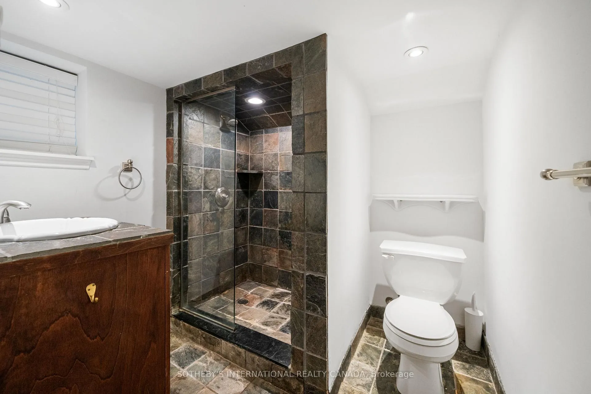 Photo 22 of 207 Glengrove Avenue W, Toronto, Lawrence Park South — HOMEH