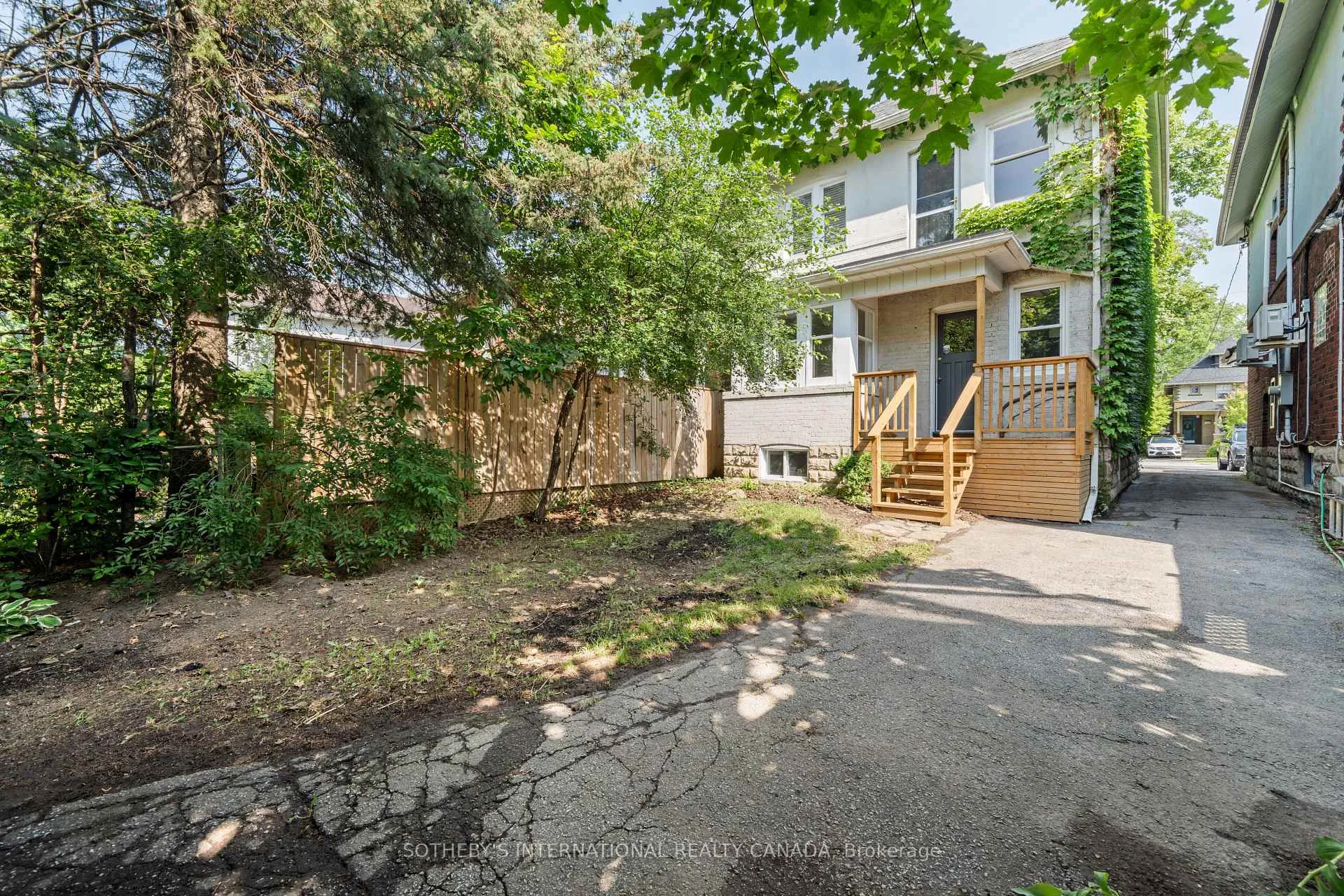 Photo 25 of 207 Glengrove Avenue W, Toronto, Lawrence Park South — HOMEH