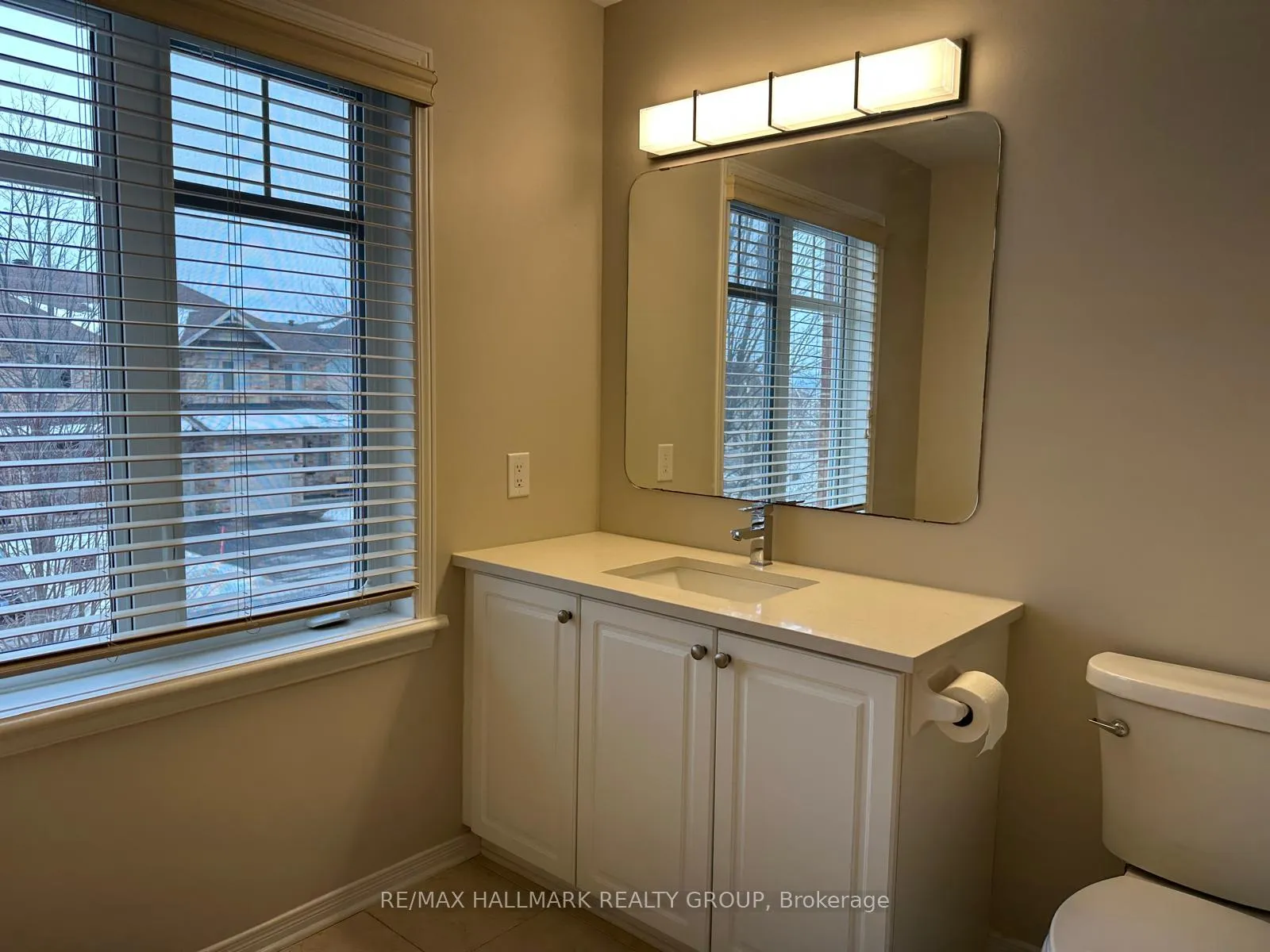 Photo 20 of 252 Badgeley Avenue, Ottawa, Kanata - Kanata Lakes/Heritage Hills — HOMEH
