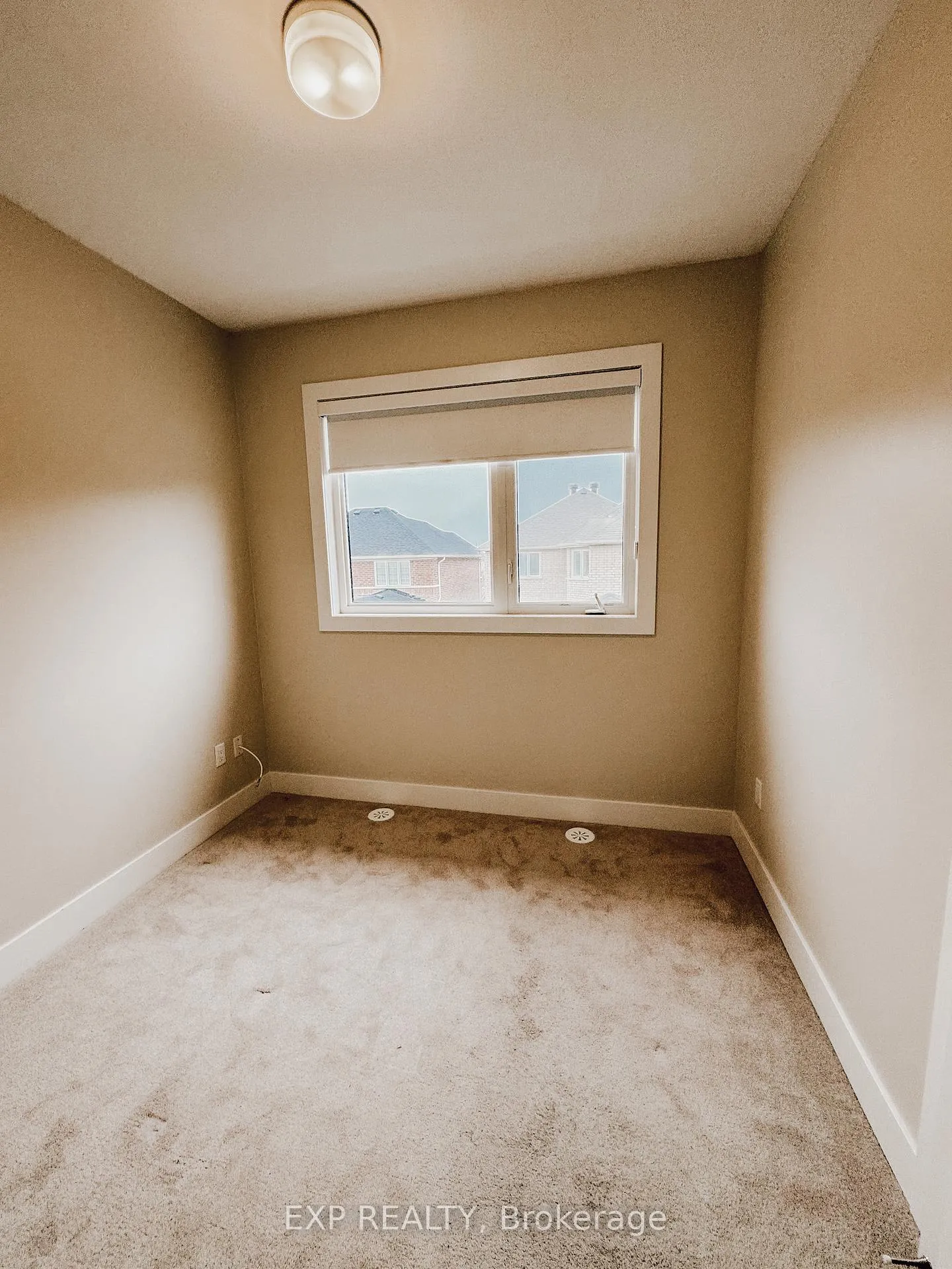 Photo 11 of Unit Coach, 7 Sam Priestley Avenue, Markham, Cornell — HOMEH
