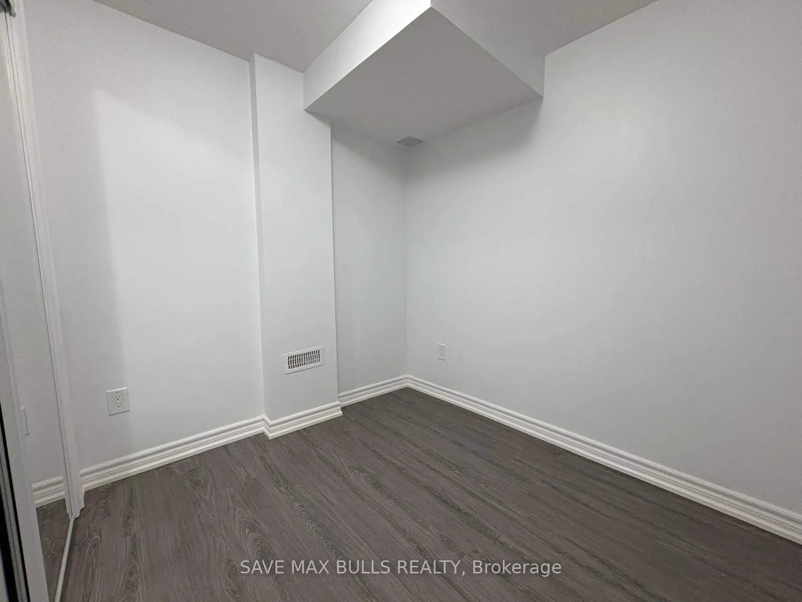 Photo 10 of Unit Basement, 1263 Amherst Gate, Oshawa, Kedron — HOMEH