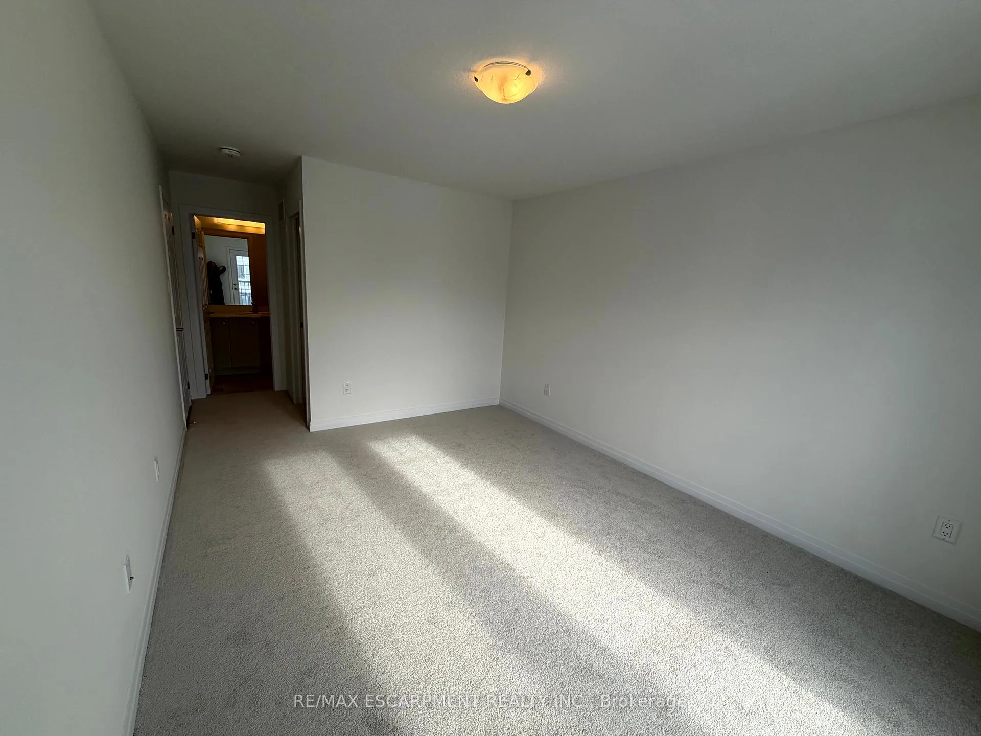 Photo 14 of 66 Pogie Drive, Welland, Dain City — HOMEH